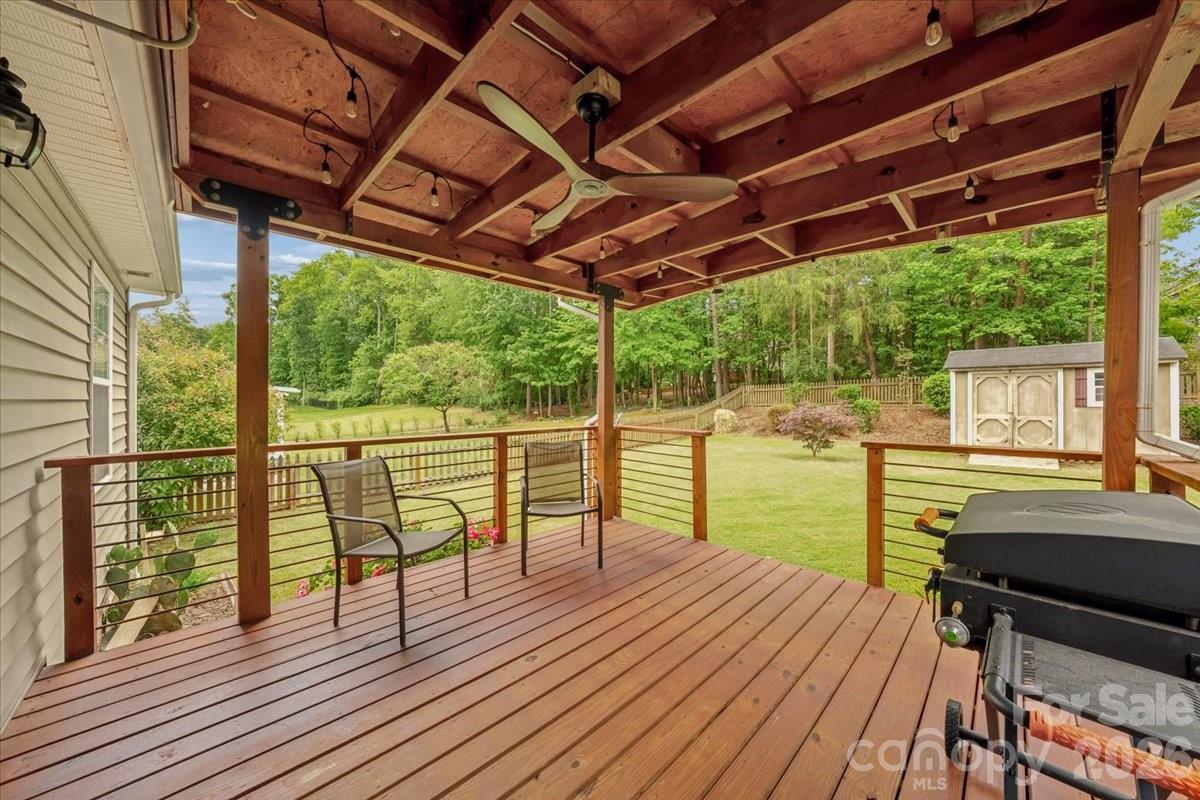 1120 Warpers Lane