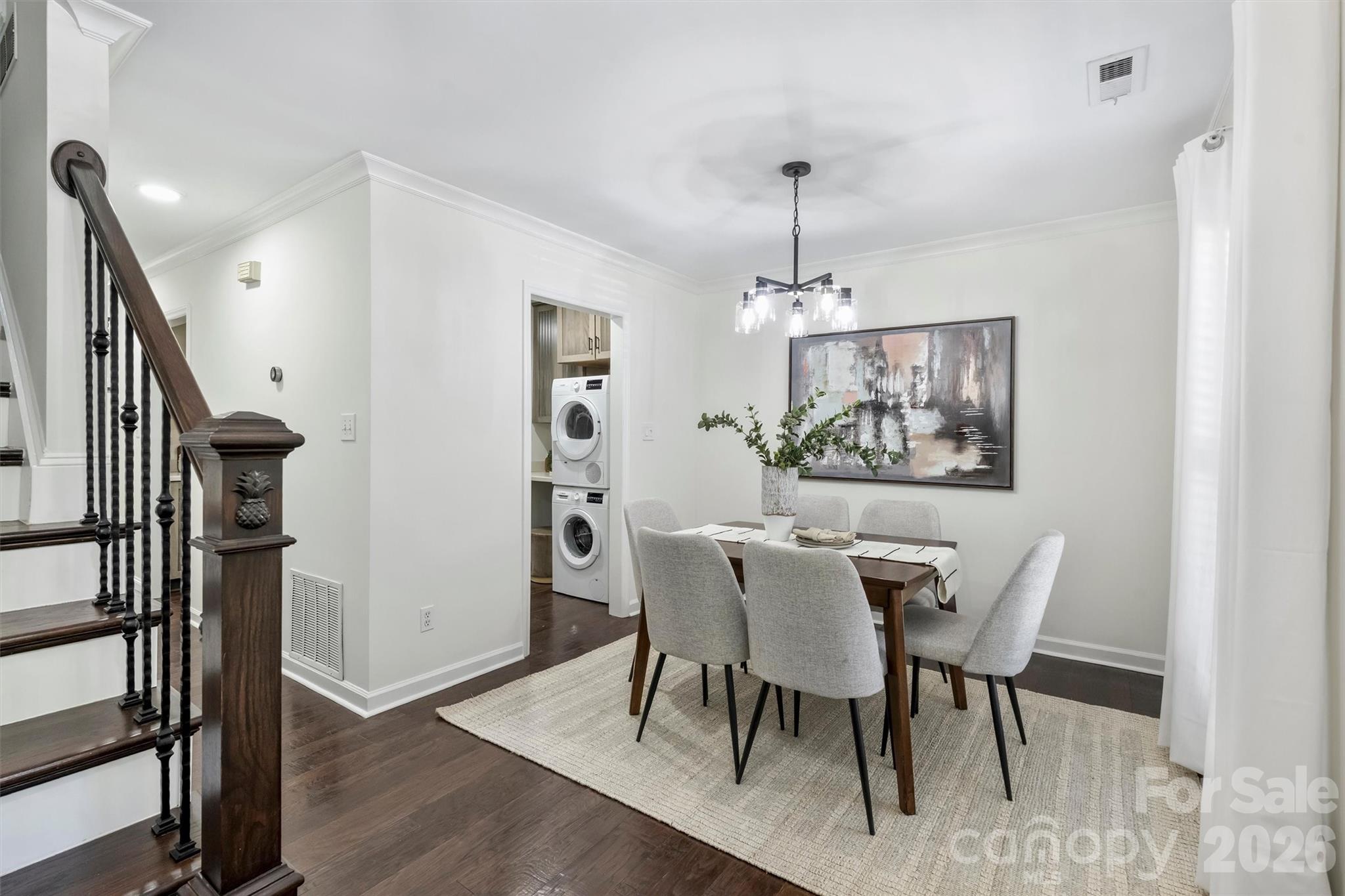 520 N Poplar Street Unit: I