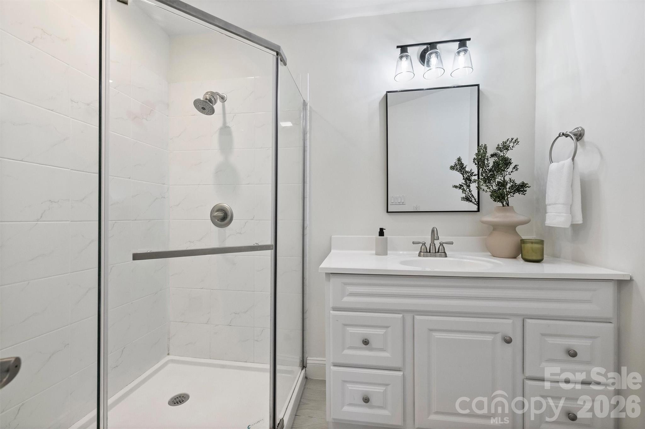 520 N Poplar Street Unit: I