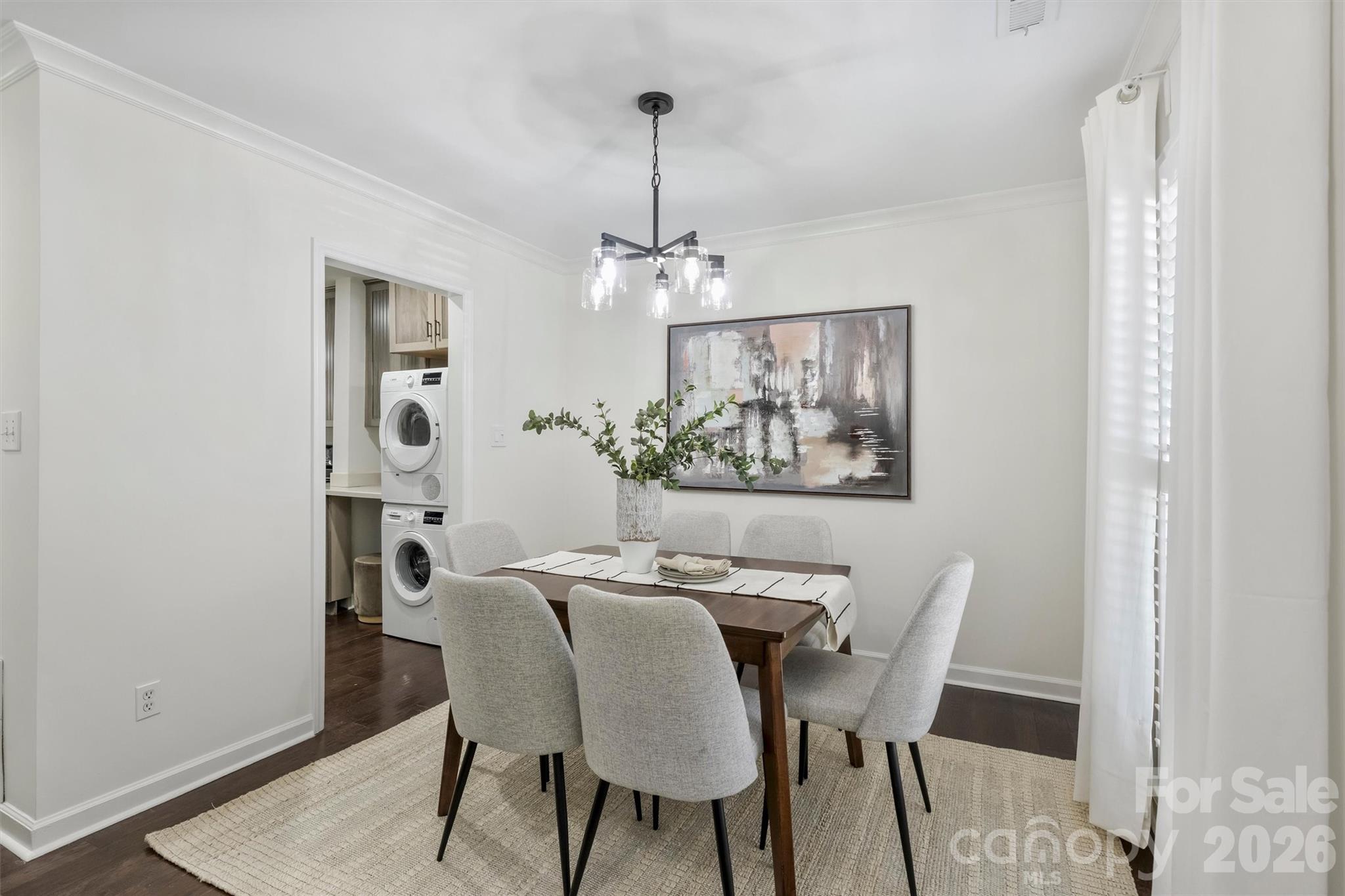 520 N Poplar Street Unit: I