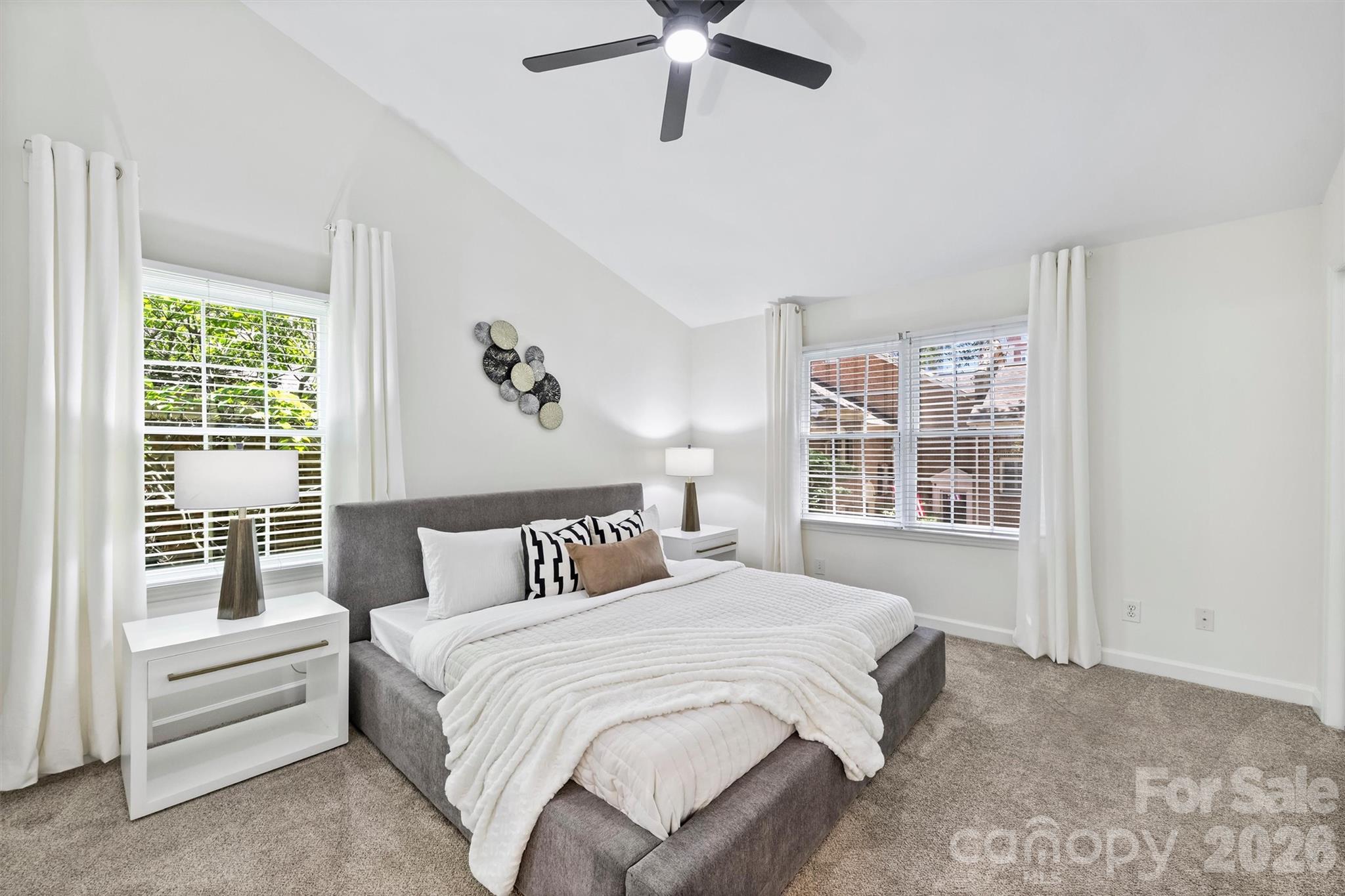 520 N Poplar Street Unit: I
