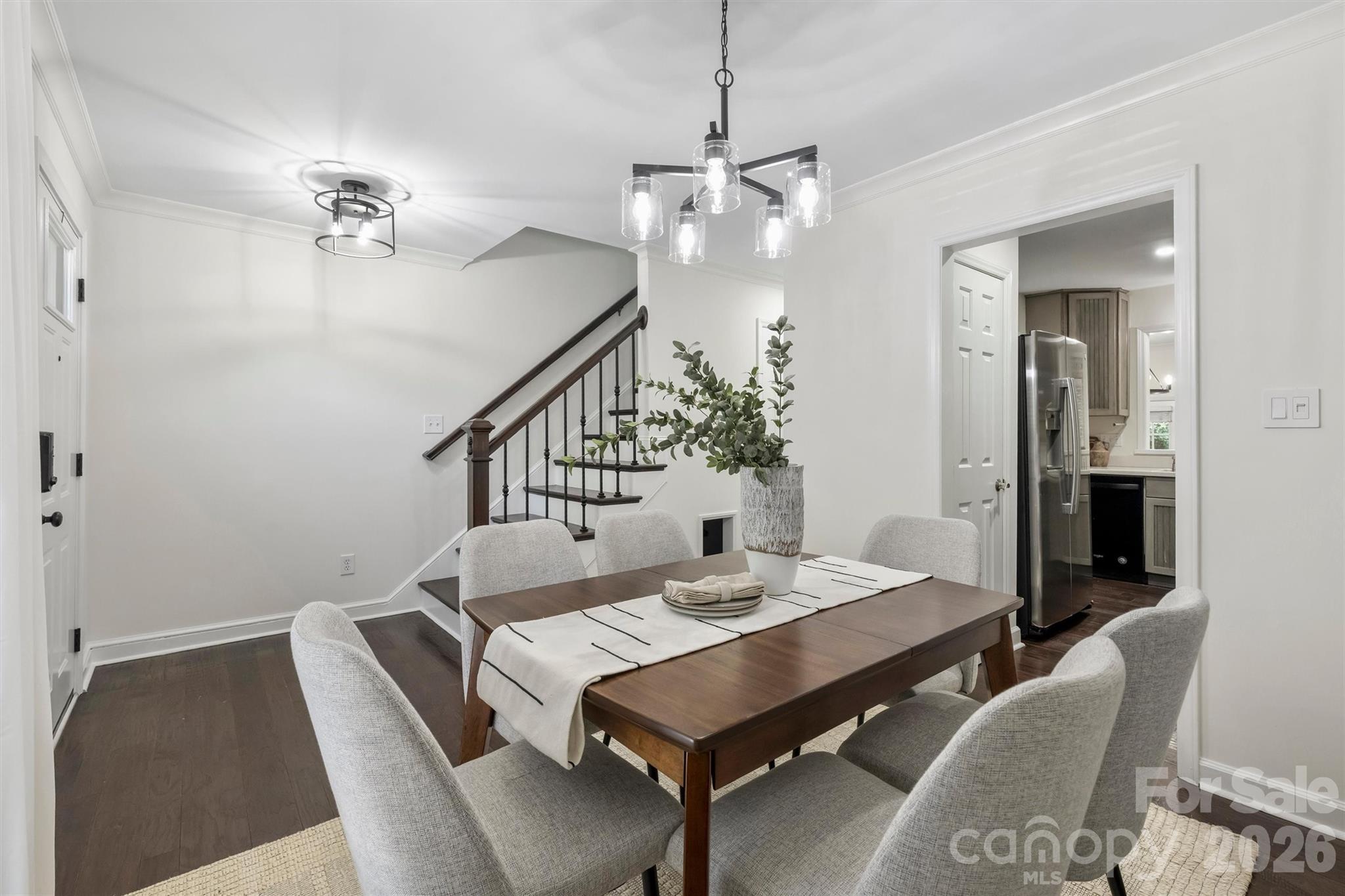 520 N Poplar Street Unit: I