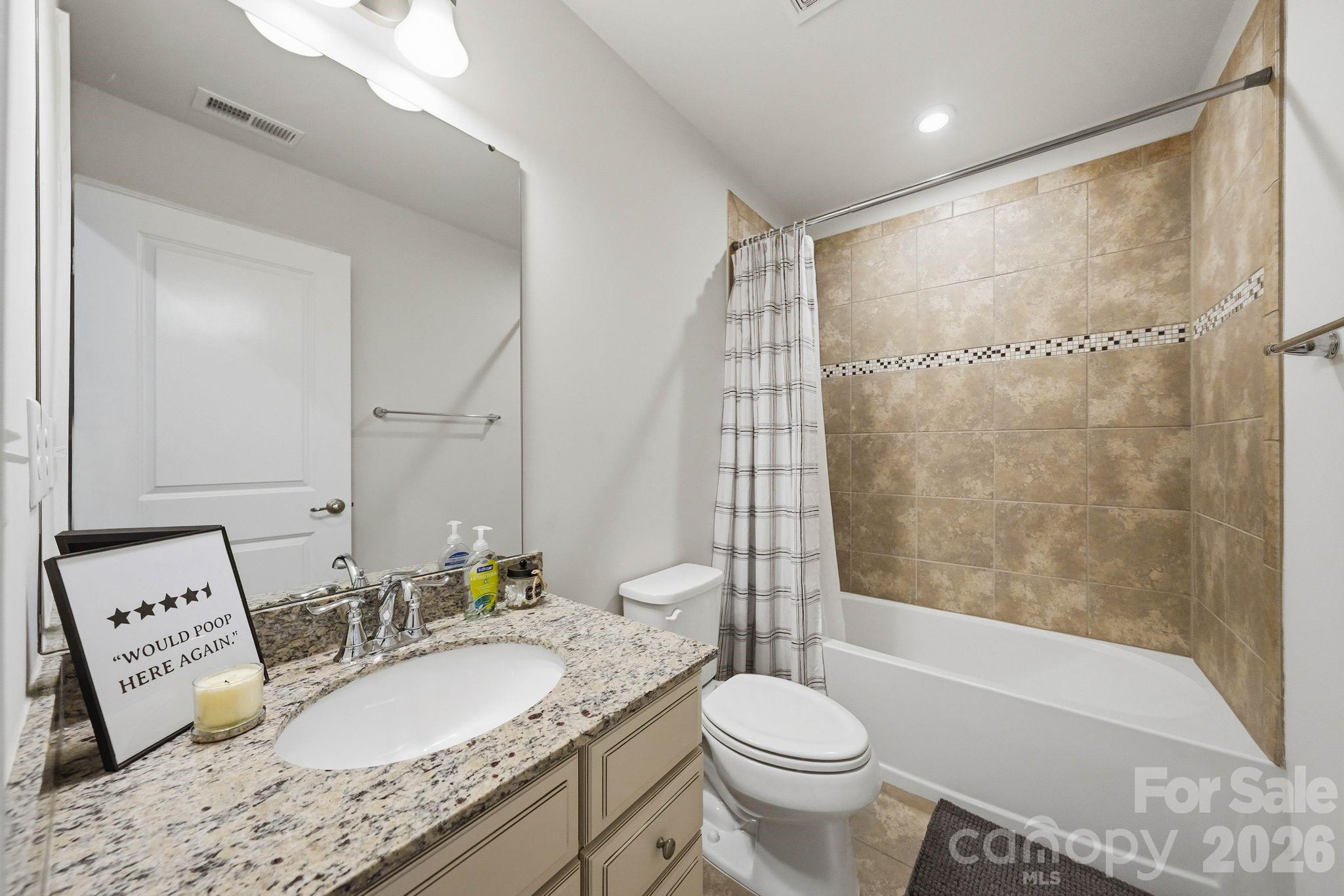 1221 Queen Lyon Court