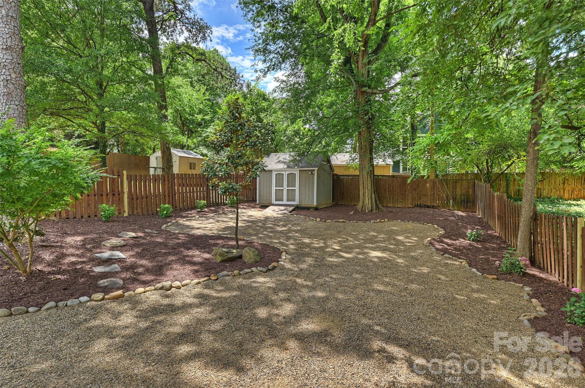 827 Spruce Street