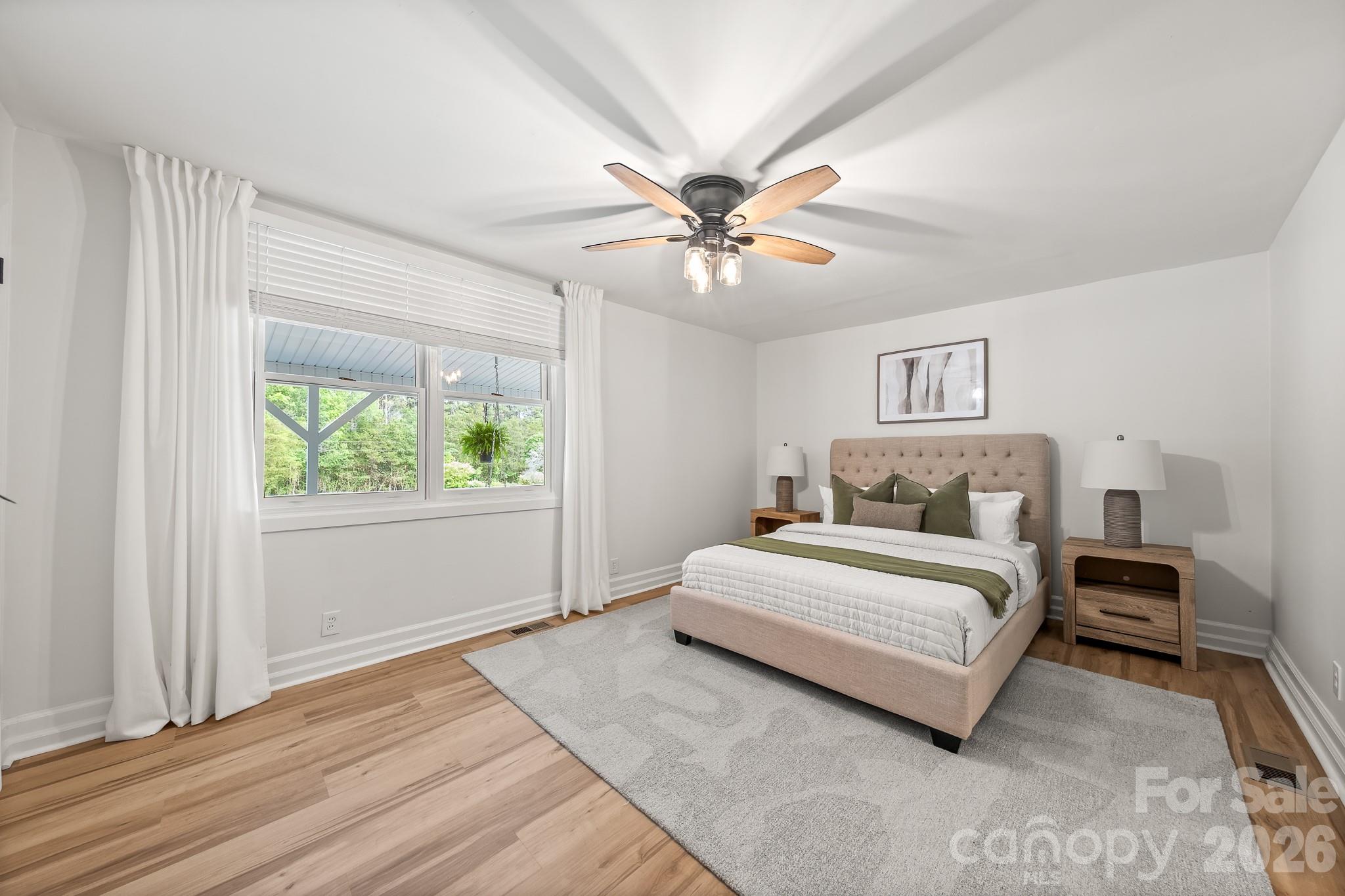10718 Lancaster Highway