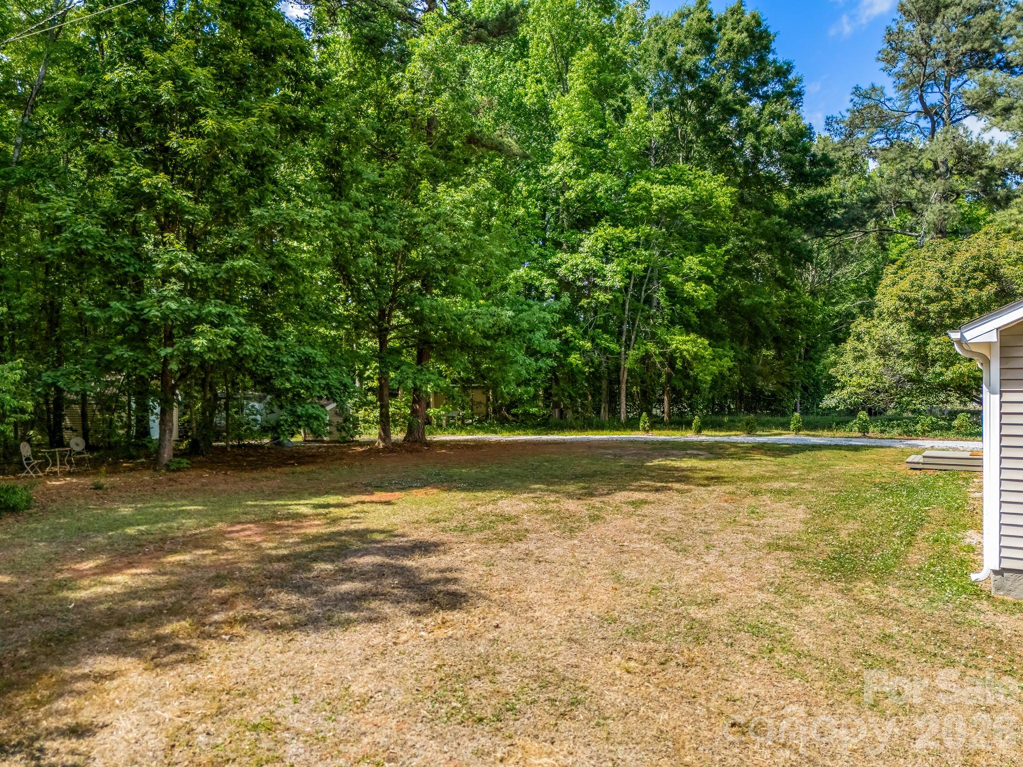 10718 Lancaster Highway