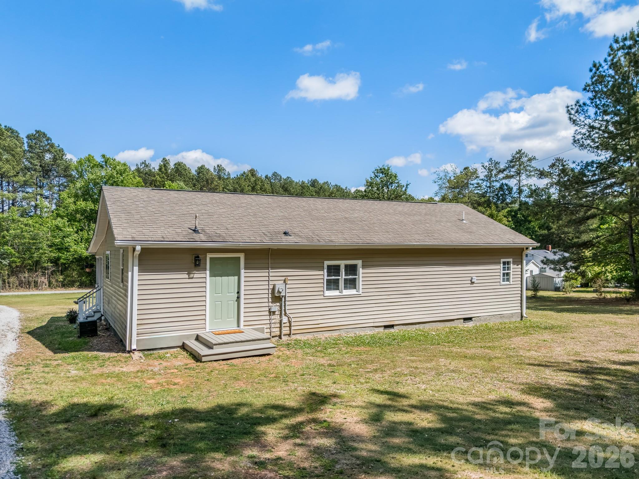 10718 Lancaster Highway