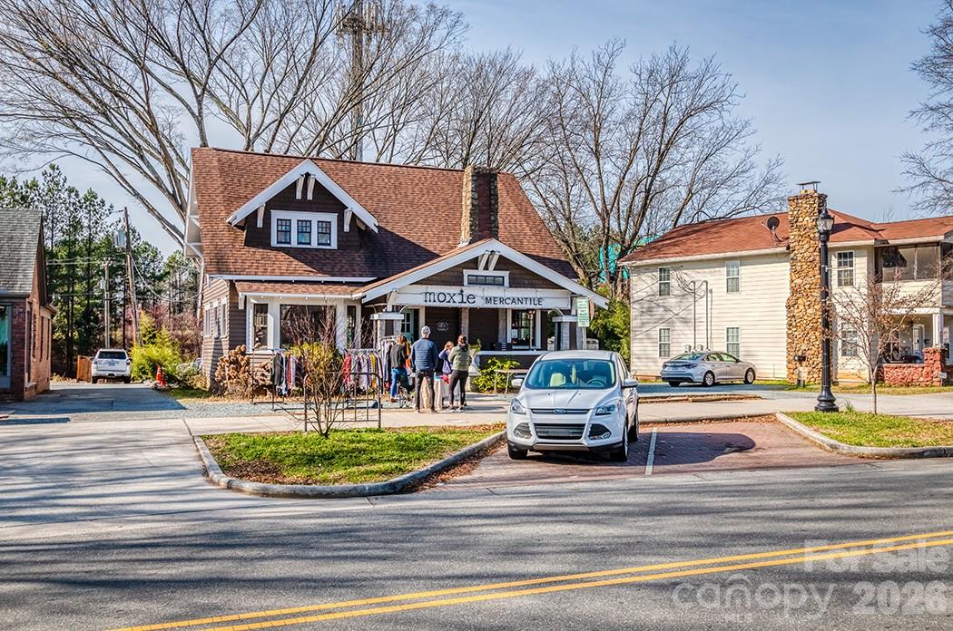 1911 Truman Road
