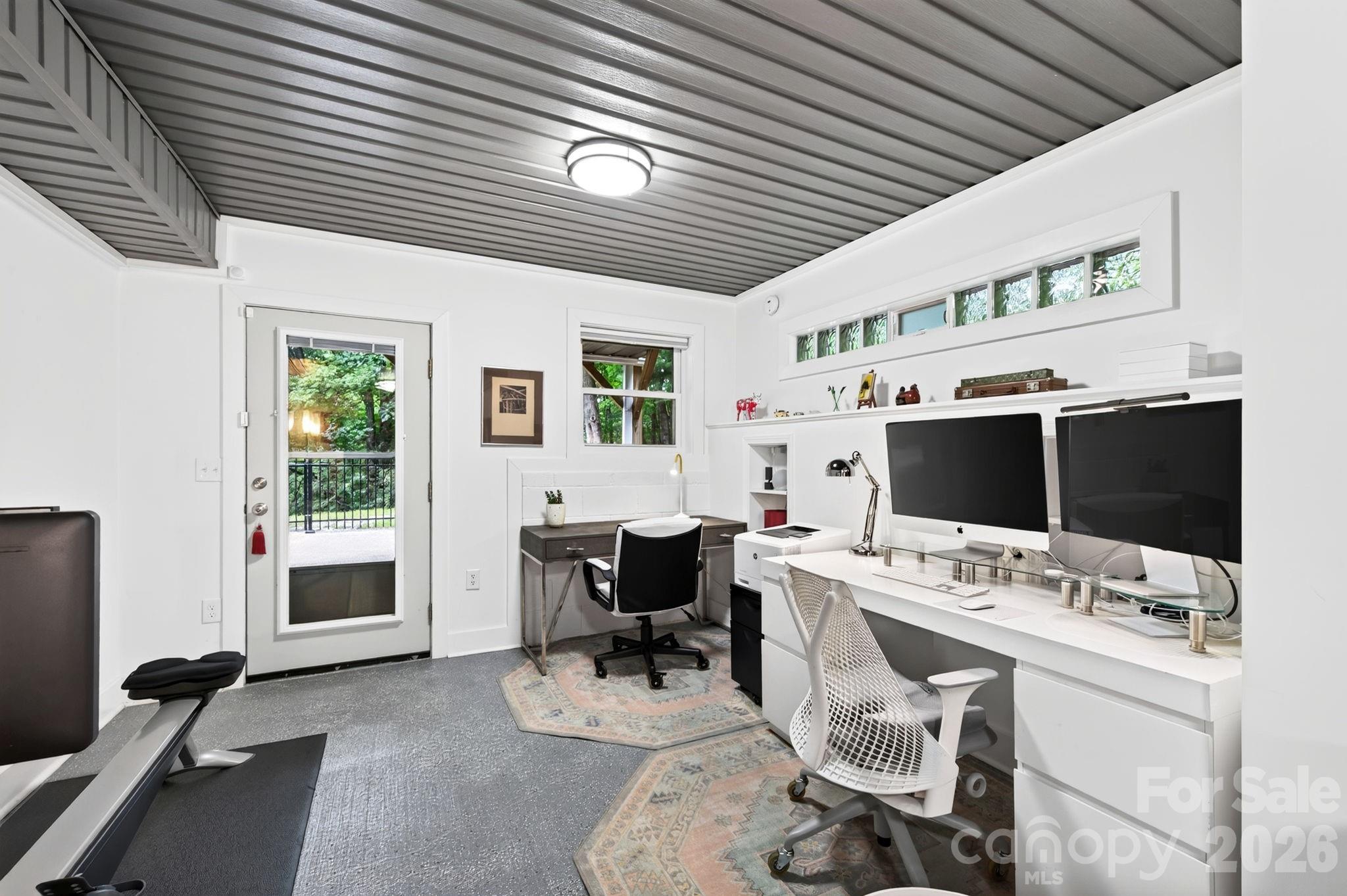 153 Skyview Circle