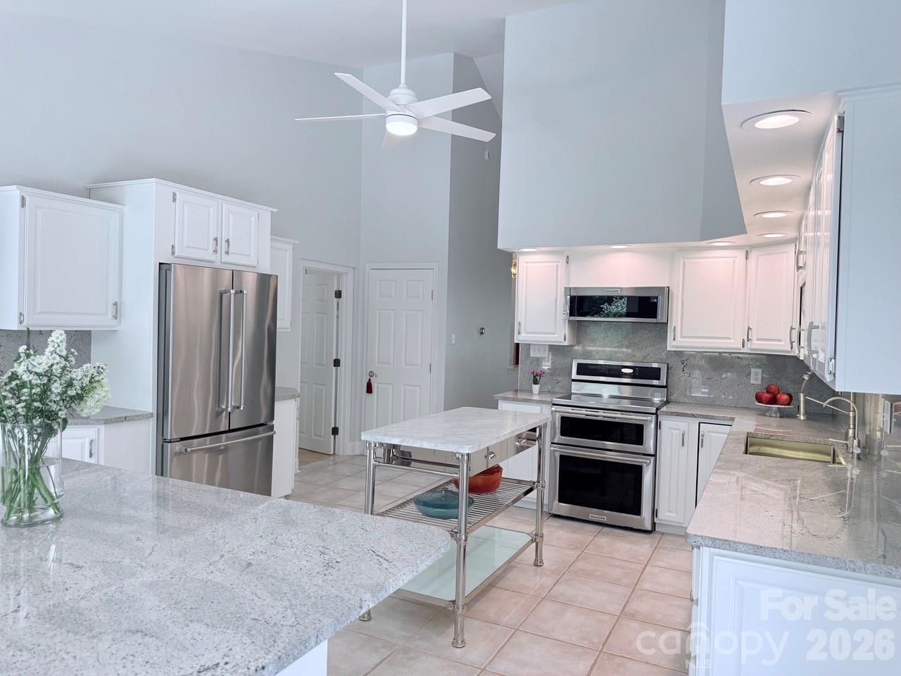 153 Skyview Circle