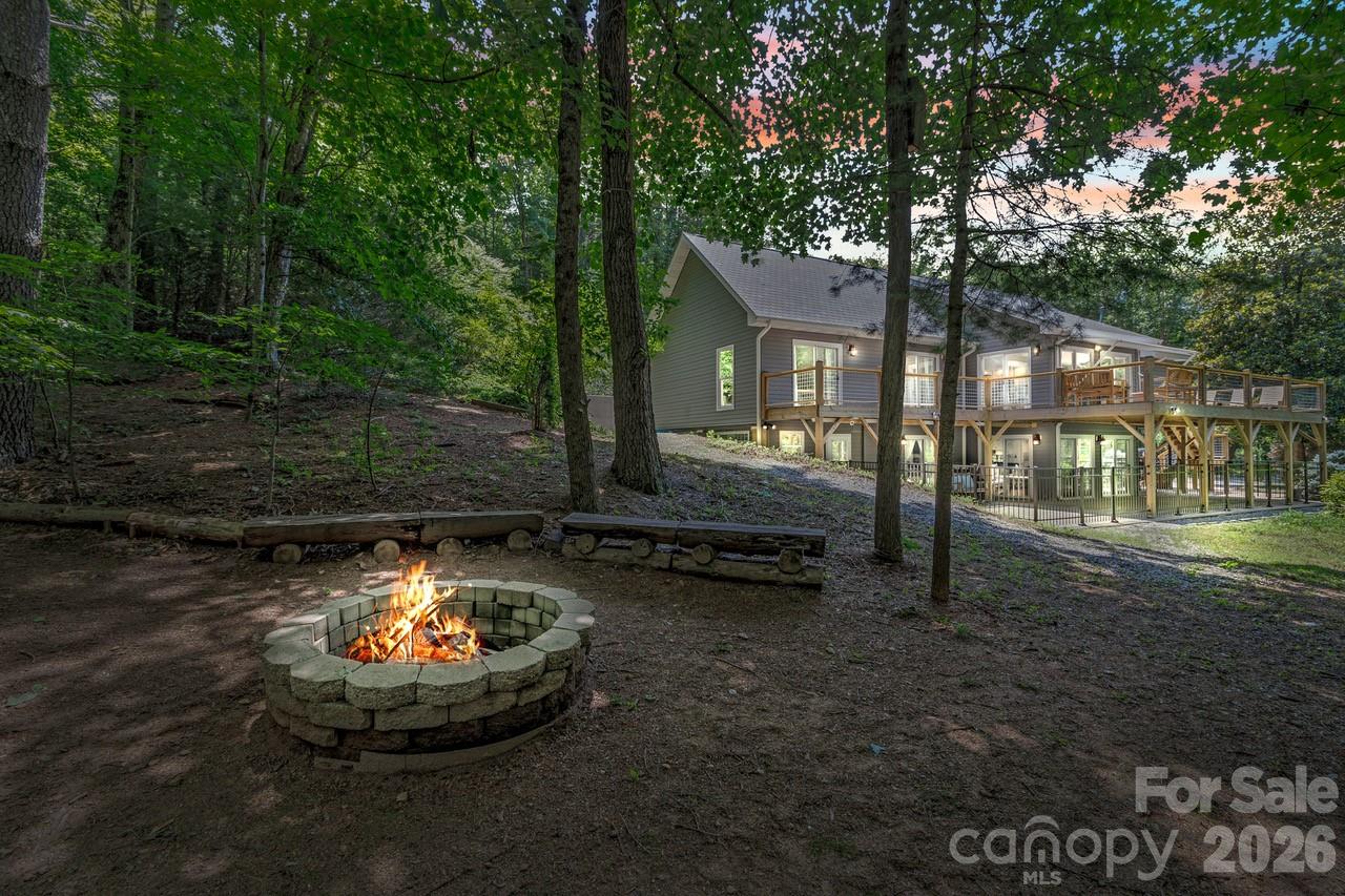 153 Skyview Circle