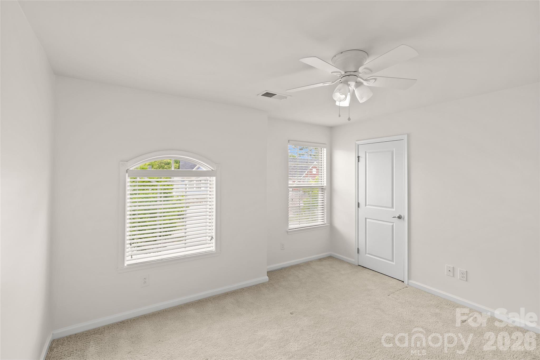 2435 Alyssa Lane