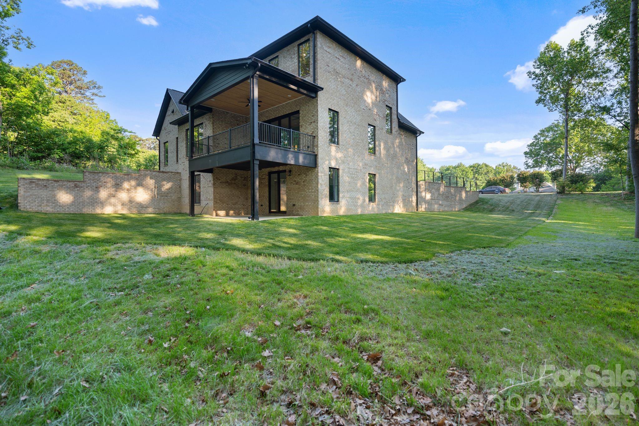 3204 Chancellor Lane