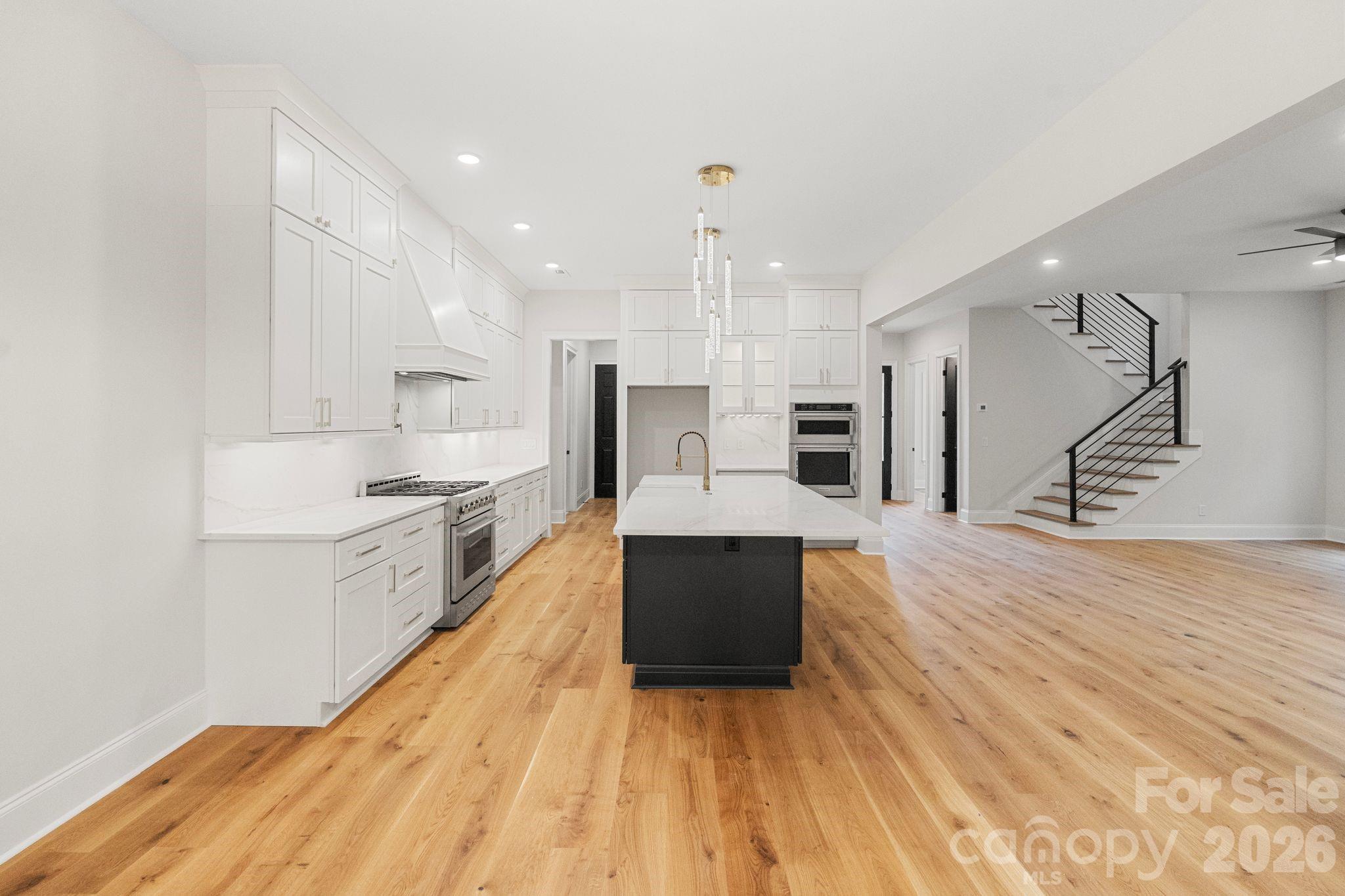 3204 Chancellor Lane