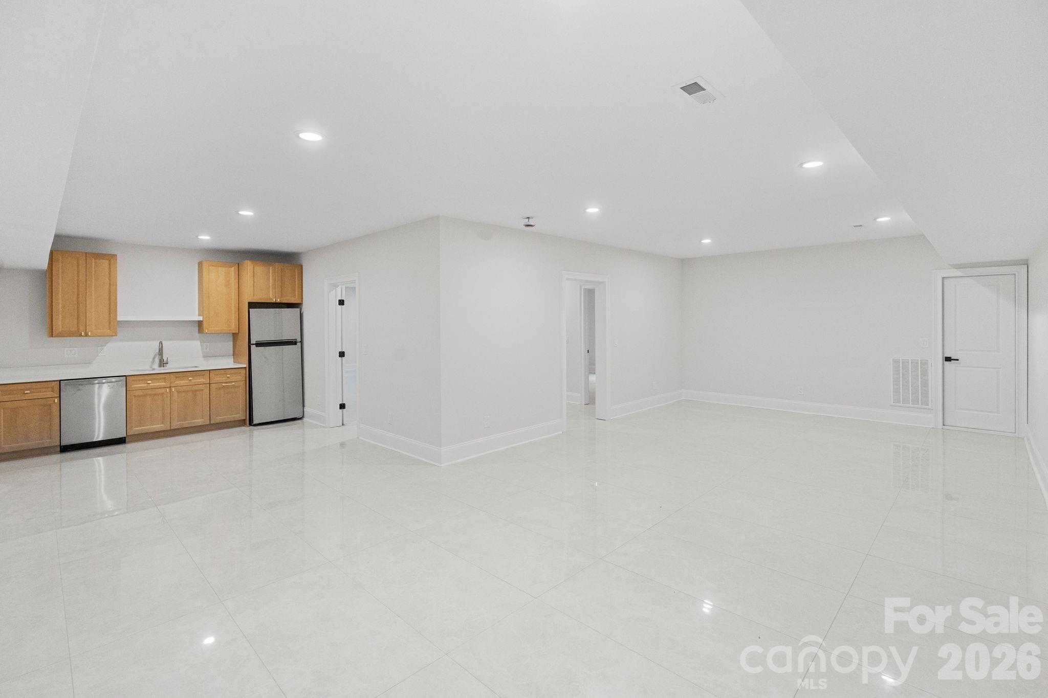 3204 Chancellor Lane
