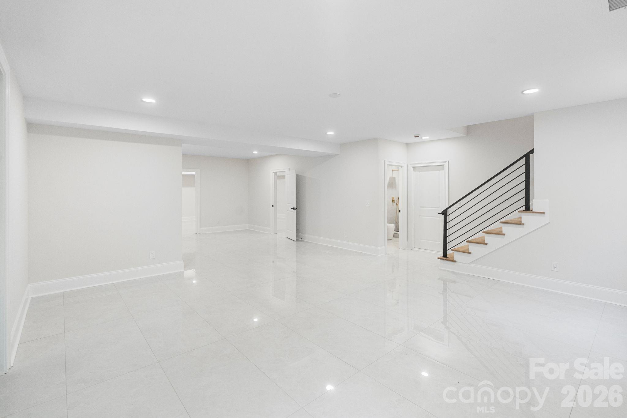 3204 Chancellor Lane
