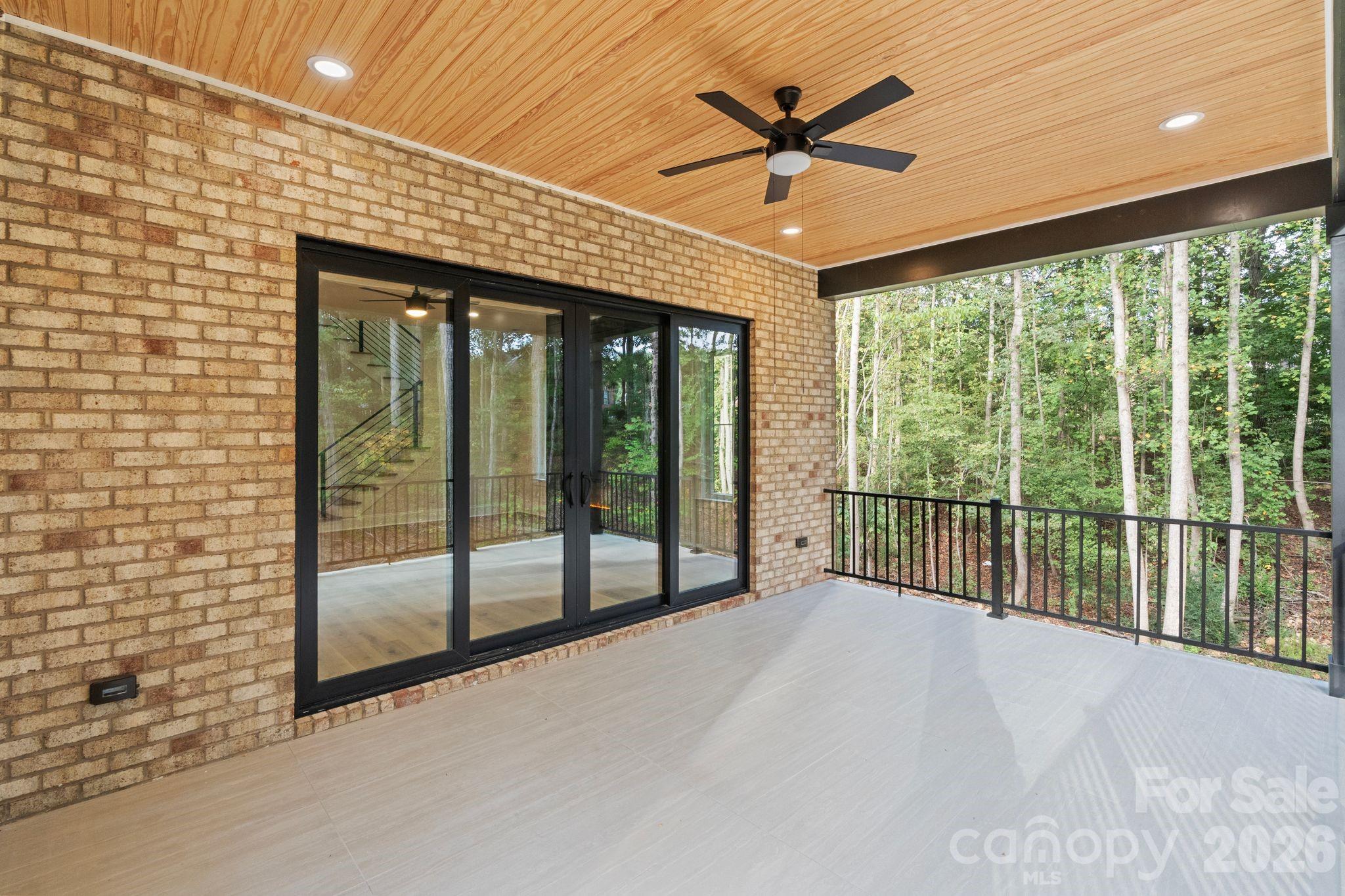 3204 Chancellor Lane