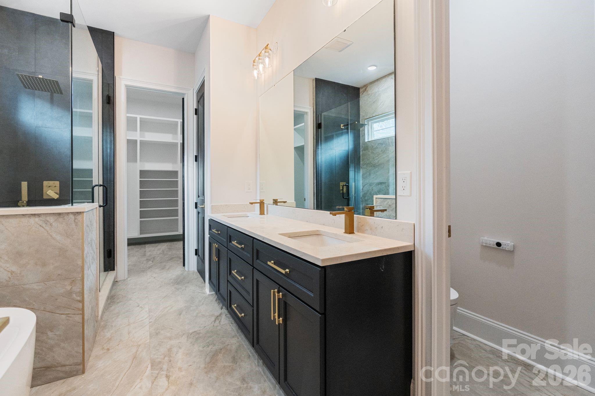 3204 Chancellor Lane