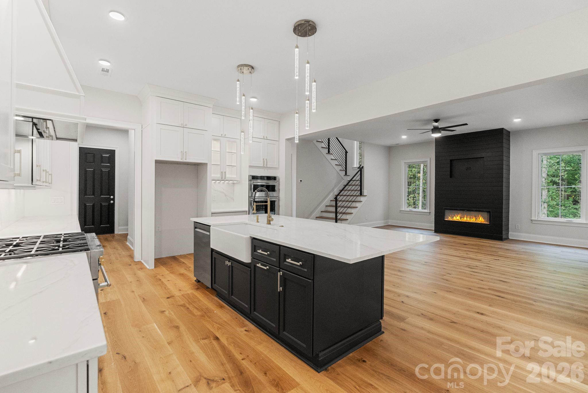 3204 Chancellor Lane
