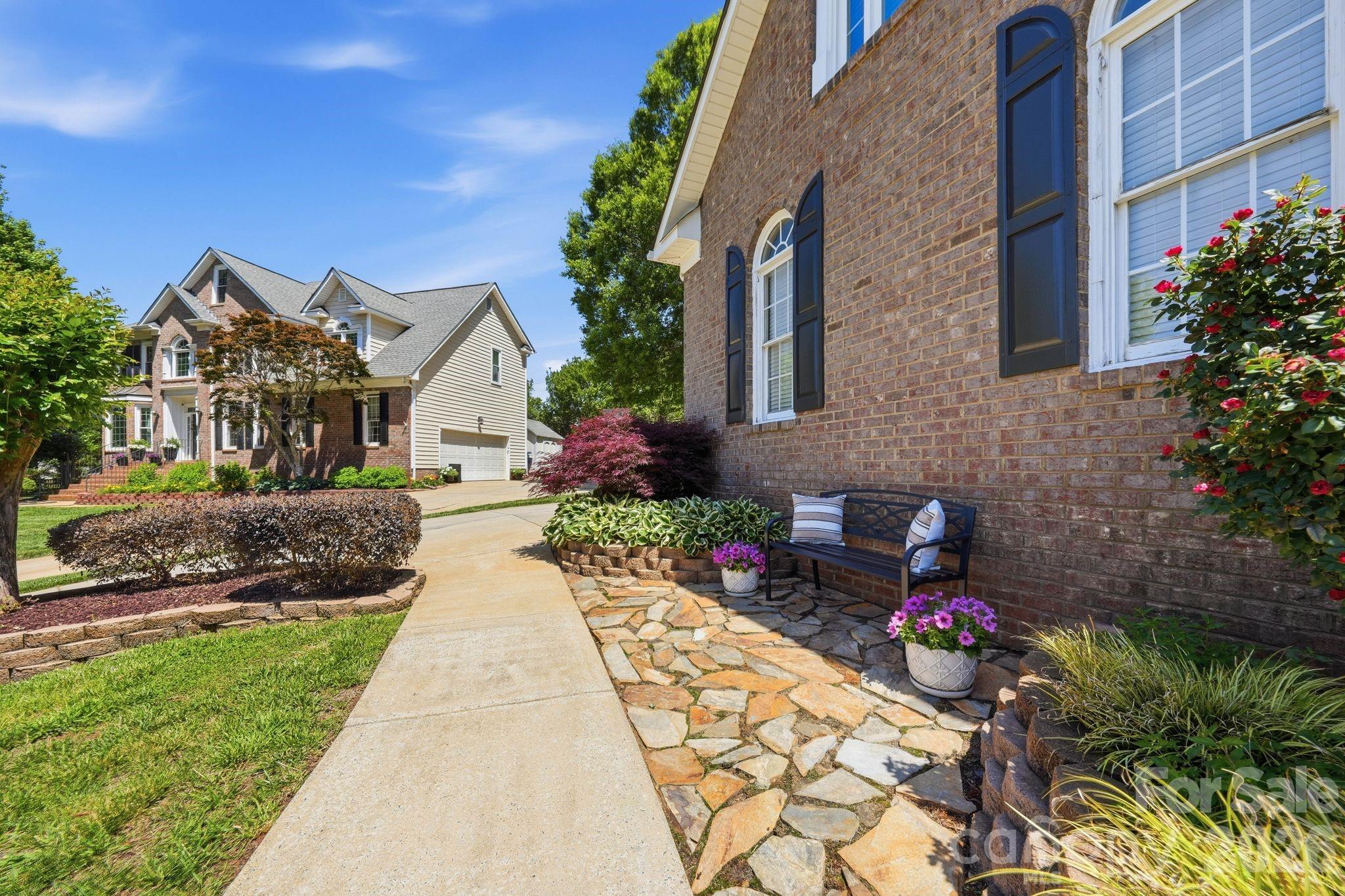 8901 Whipps Cross Court