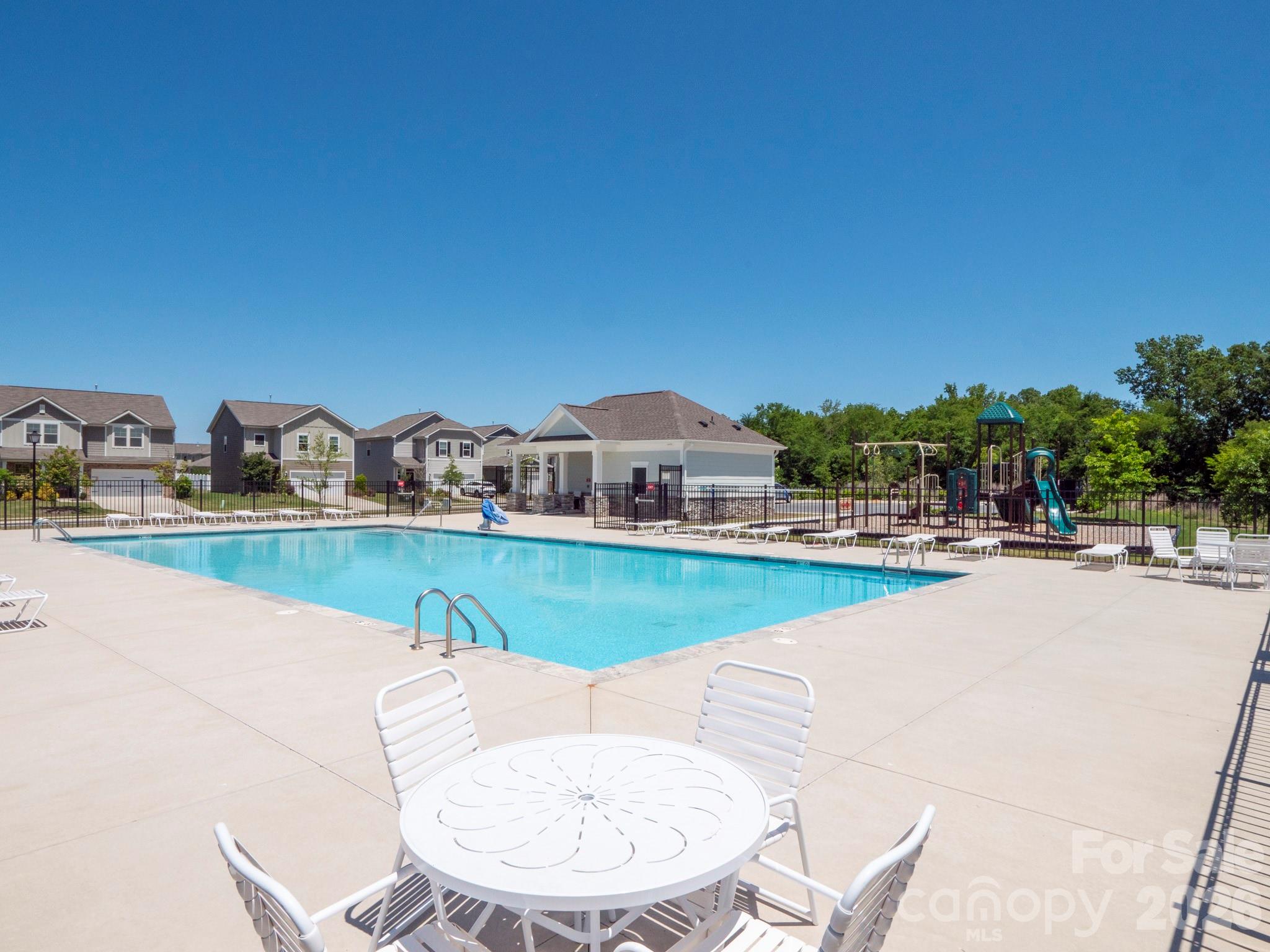 6002 Weddington Pointe Drive