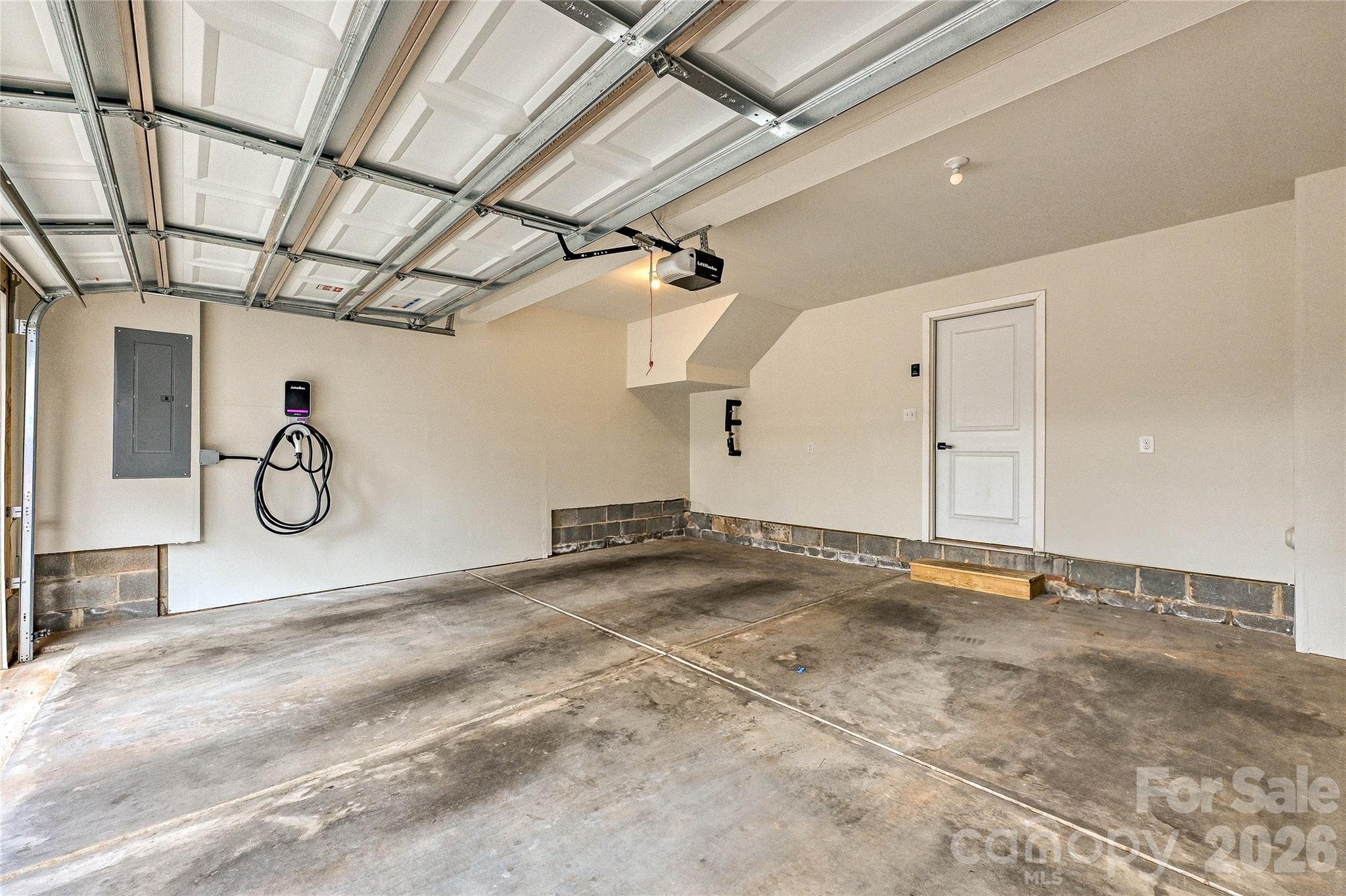 653 Uwharrie River Road Unit: 1004F