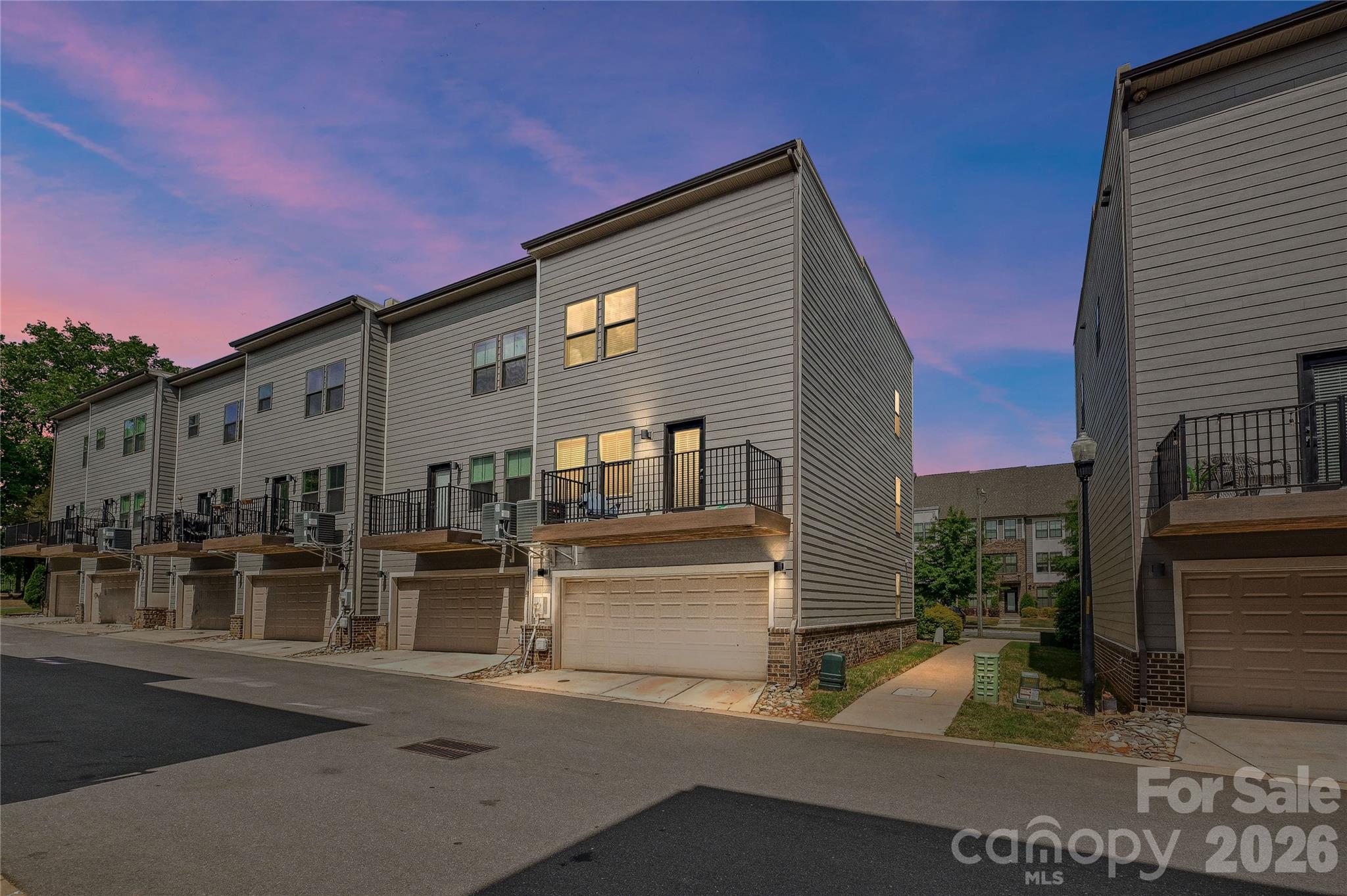 653 Uwharrie River Road Unit: 1004F