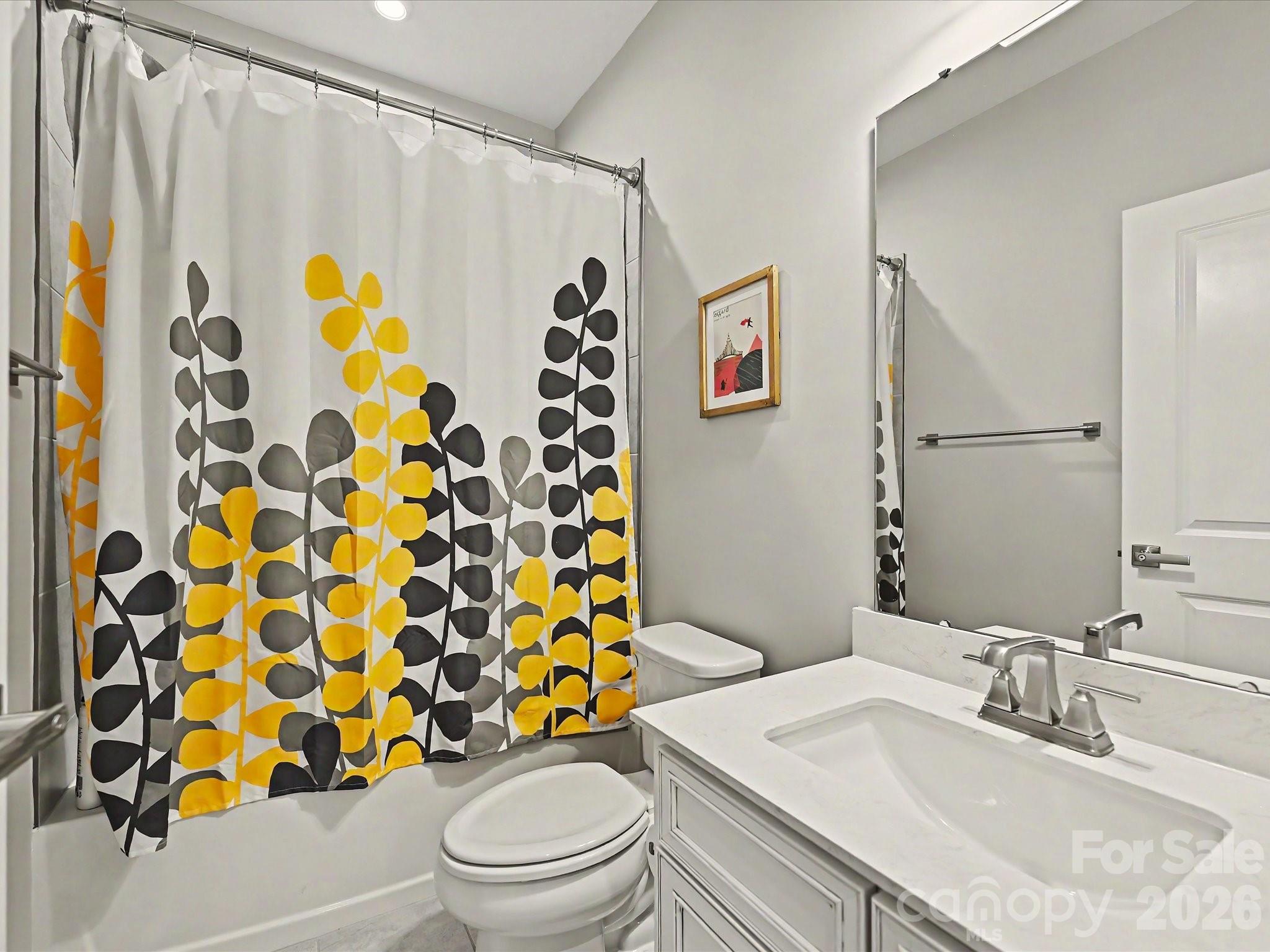 653 Uwharrie River Road Unit: 1004F