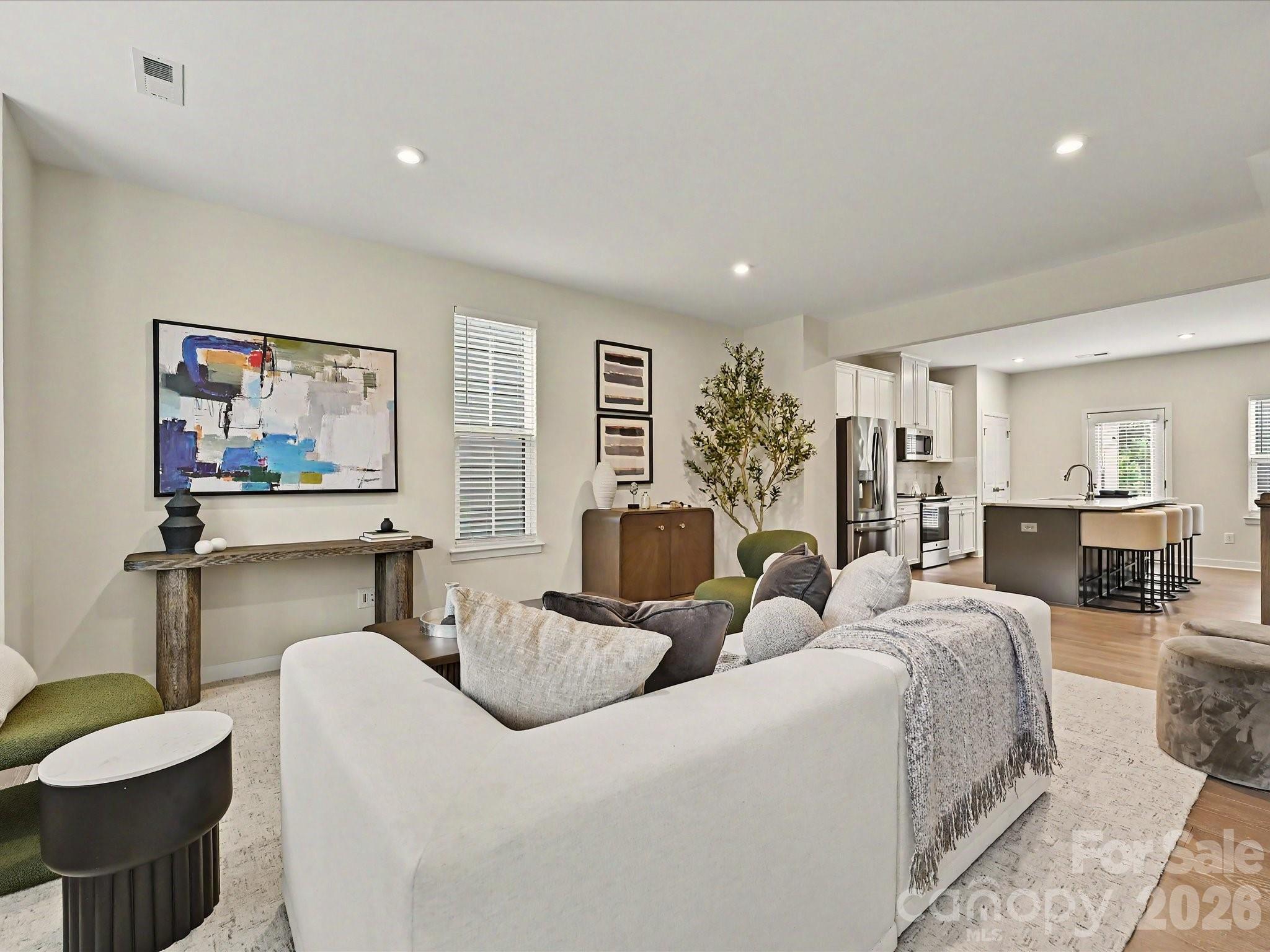 653 Uwharrie River Road Unit: 1004F