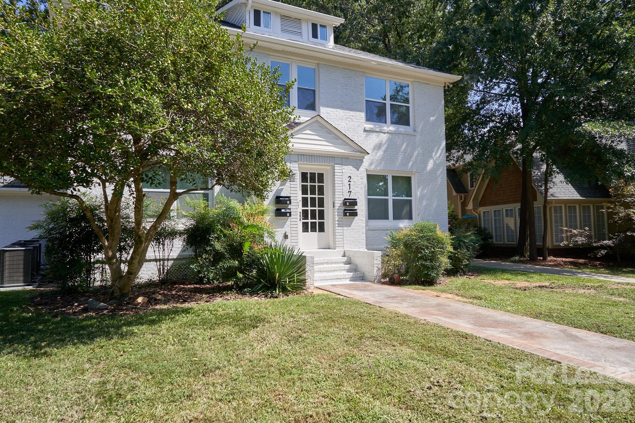217 Circle Avenue