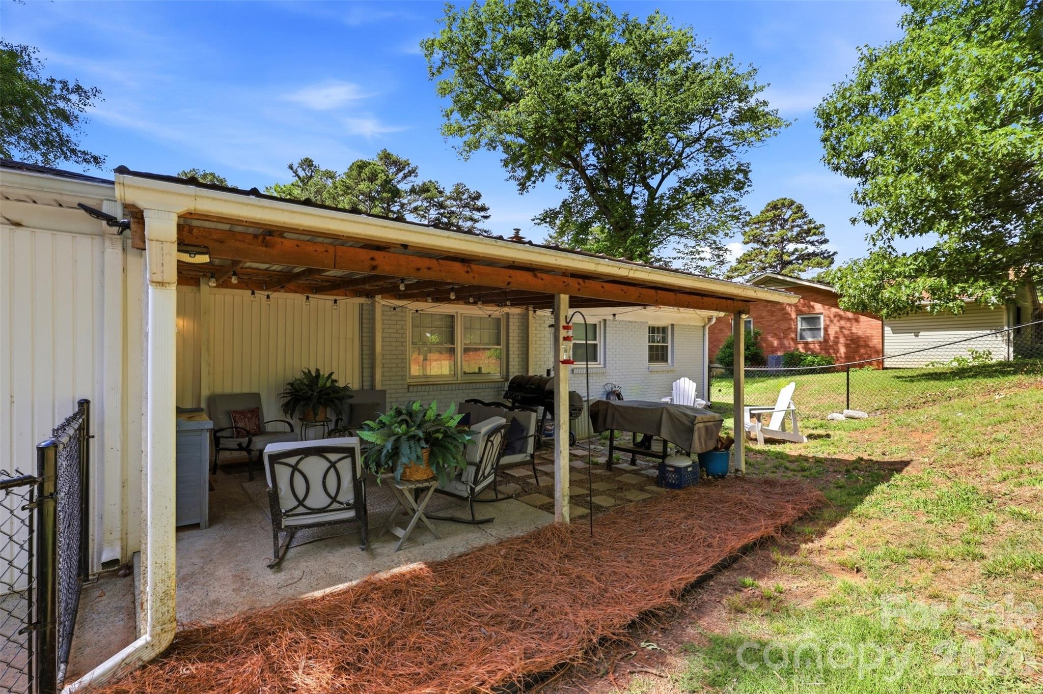 6607 Elmwood Circle