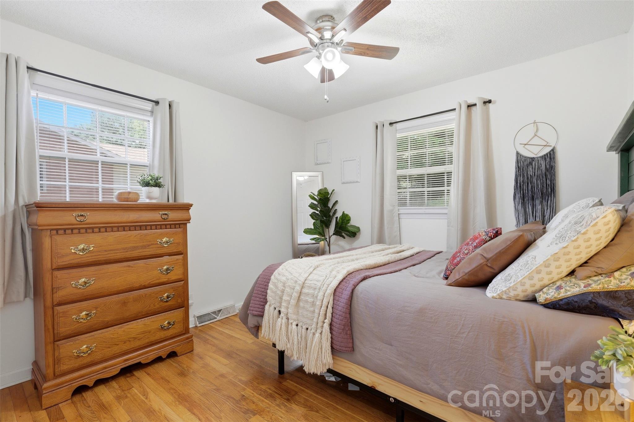 6607 Elmwood Circle