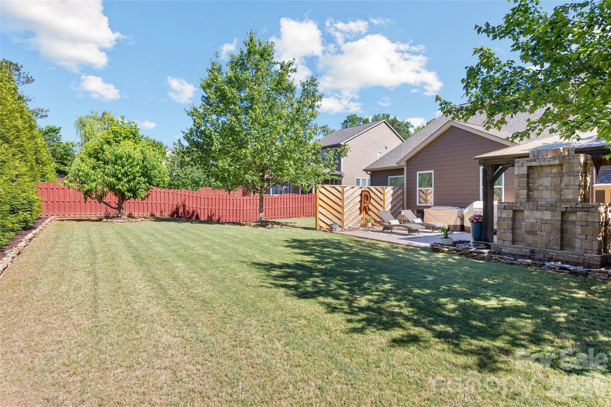 2240 Creek View Court