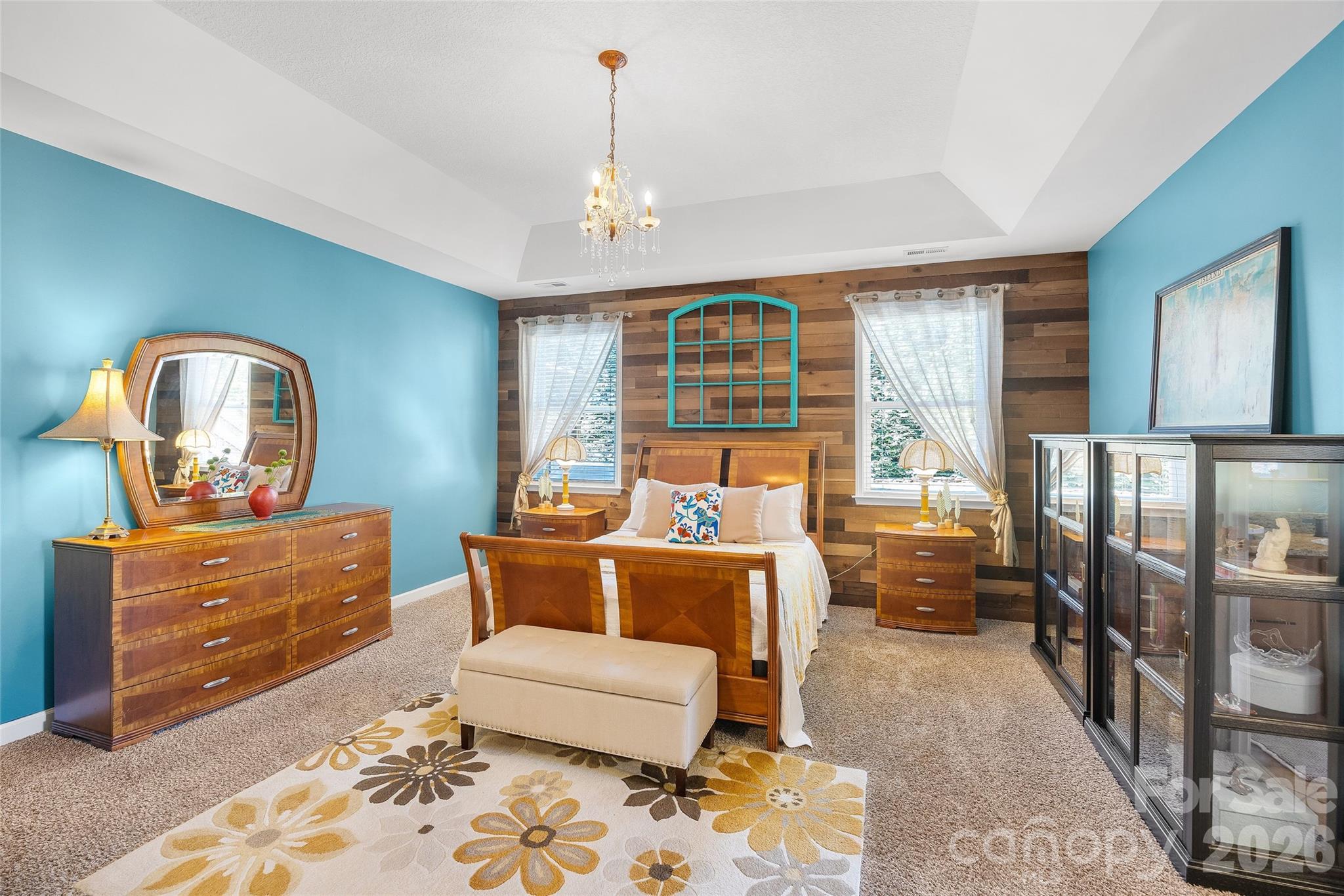 2240 Creek View Court