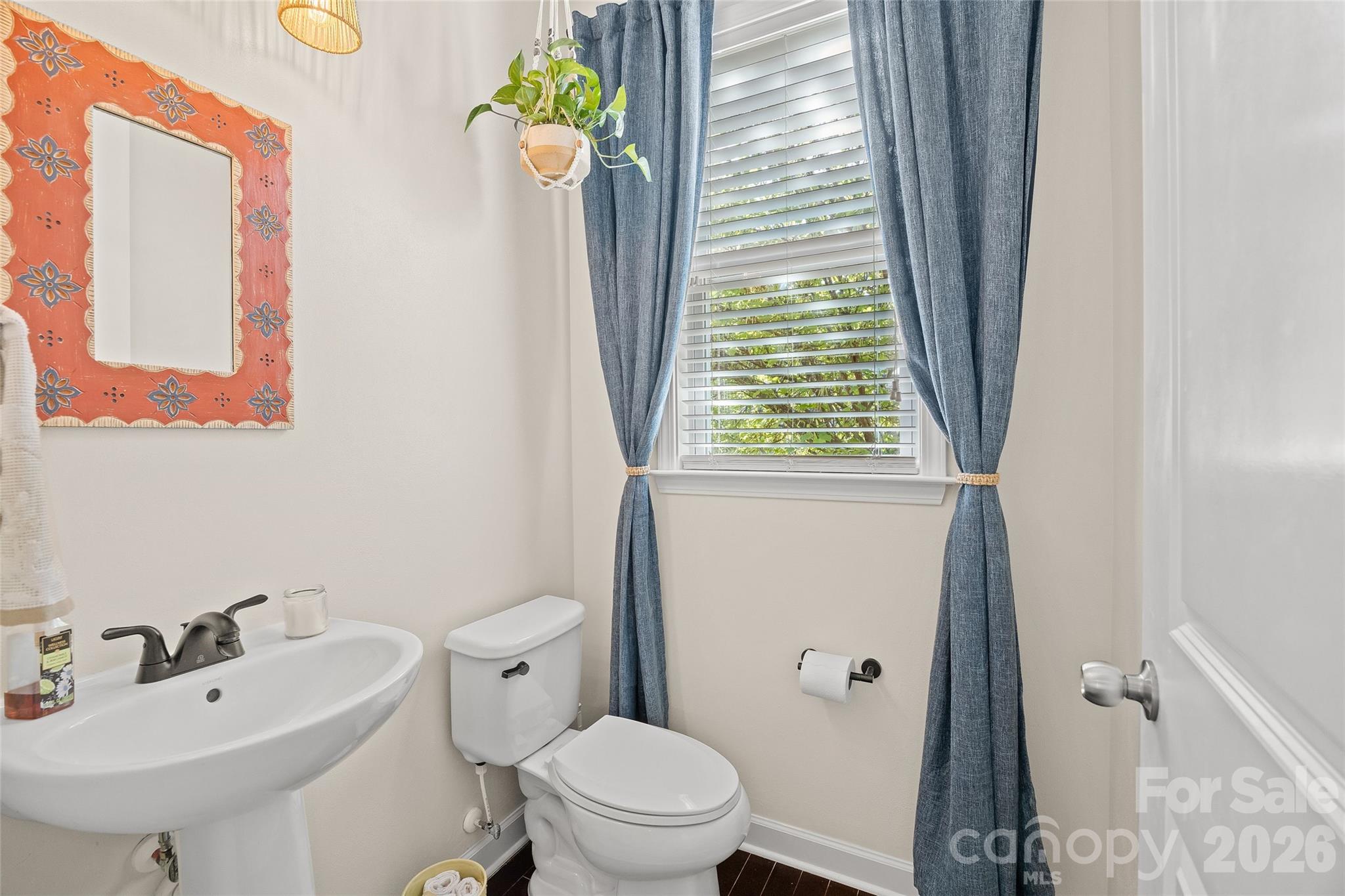 2240 Creek View Court
