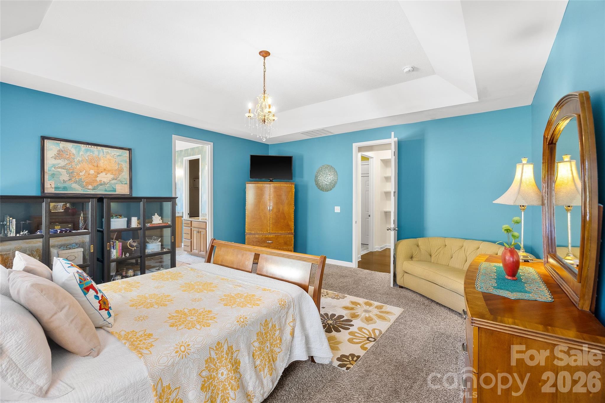 2240 Creek View Court