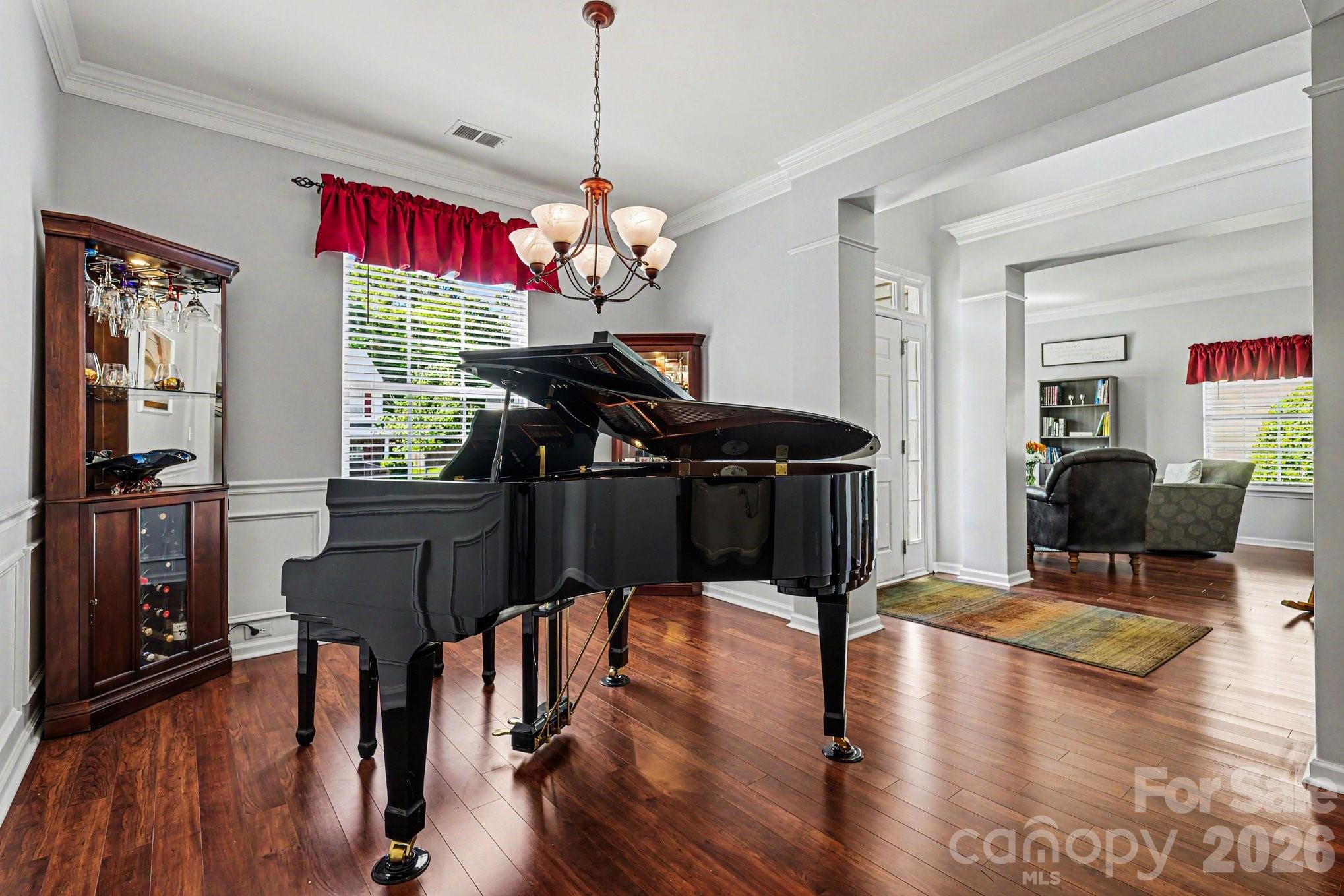 3028 Streamlet Way