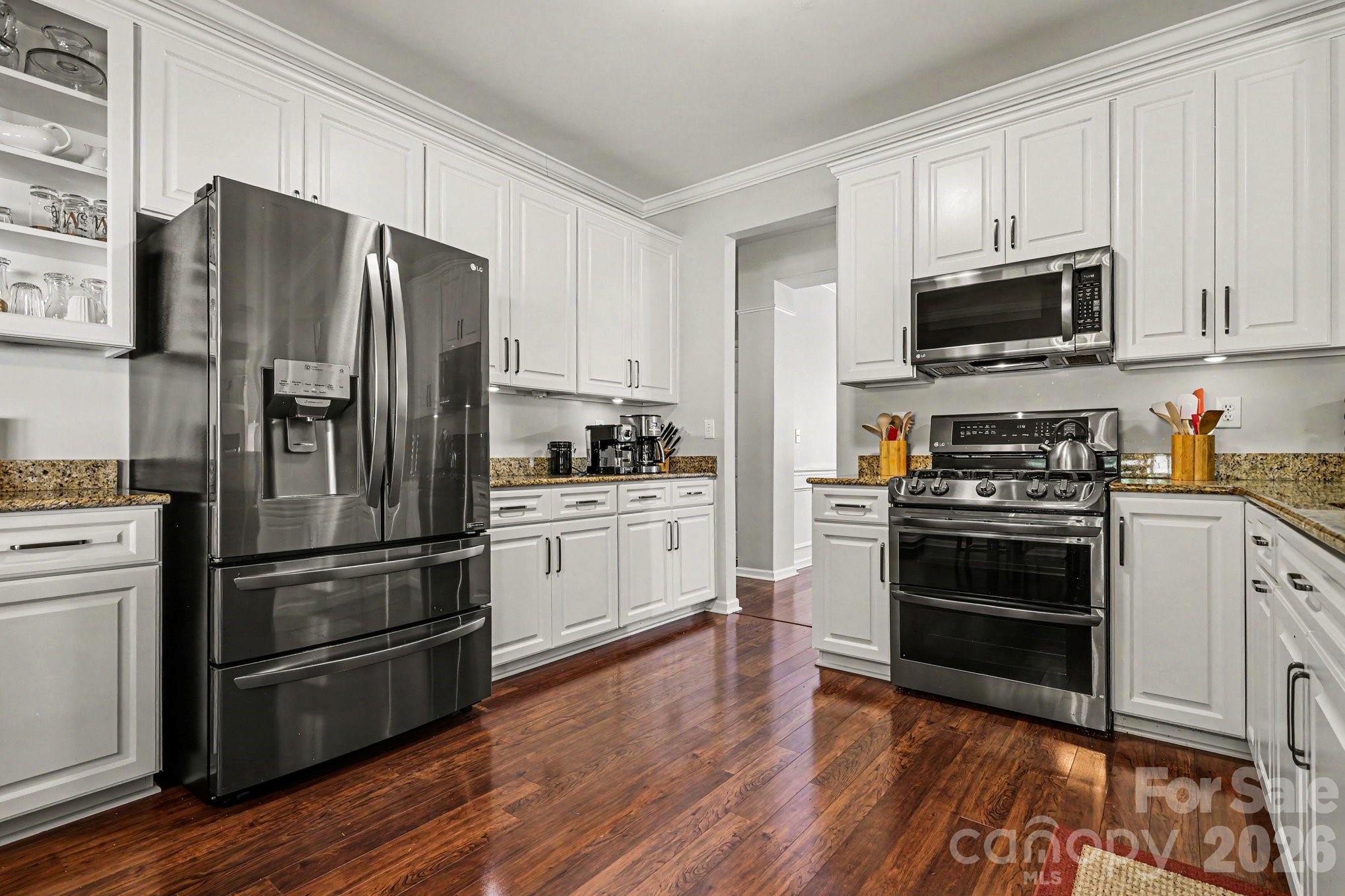 3028 Streamlet Way