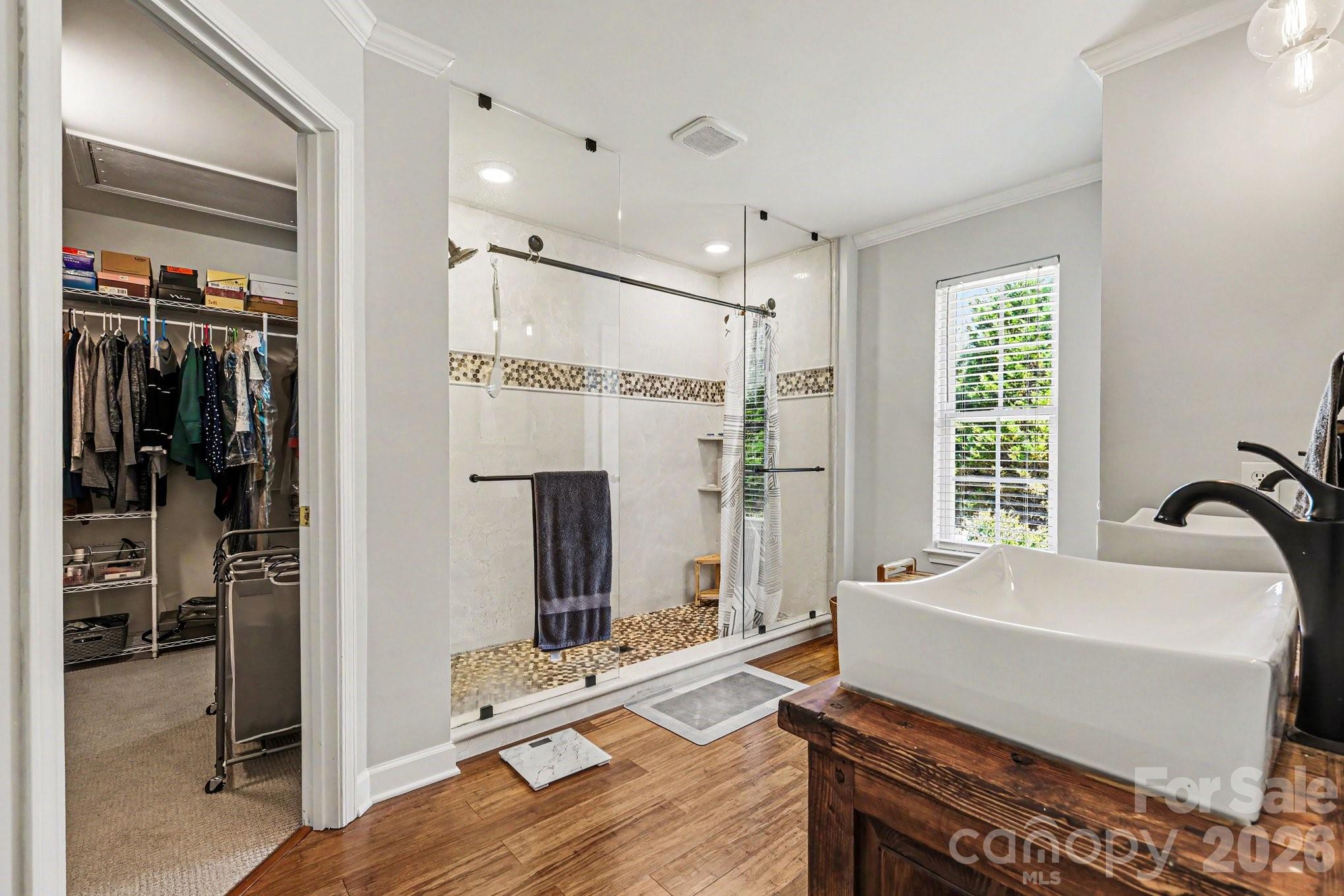 3028 Streamlet Way