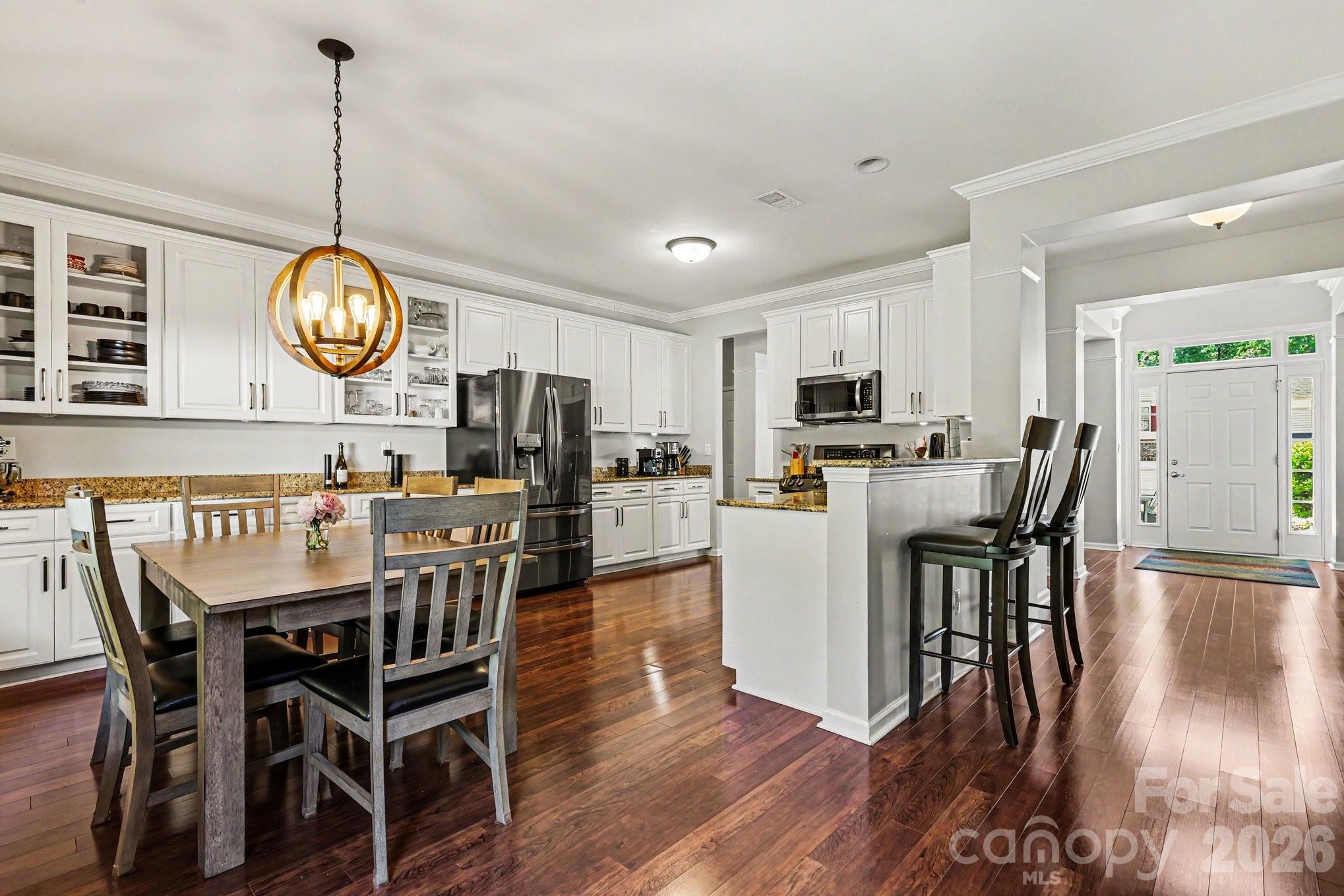 3028 Streamlet Way