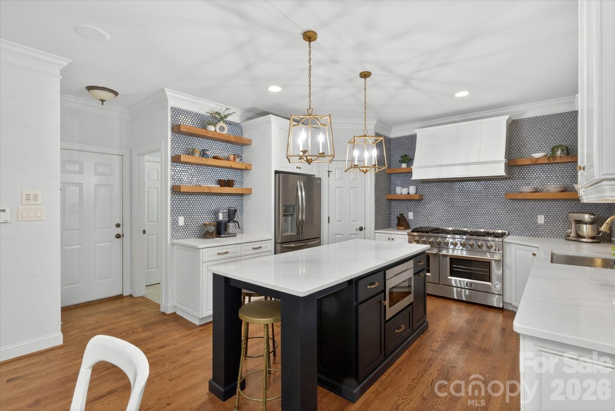 8905 Herbert Lane