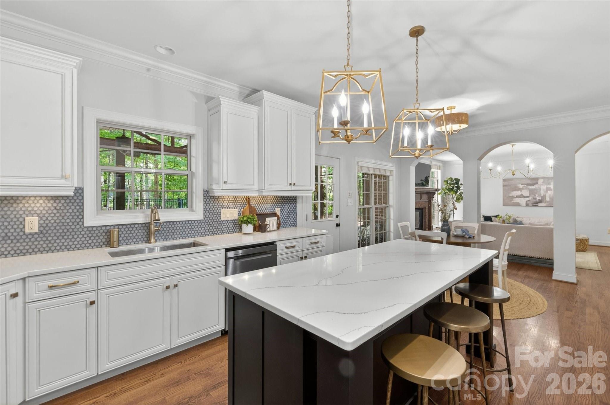 8905 Herbert Lane