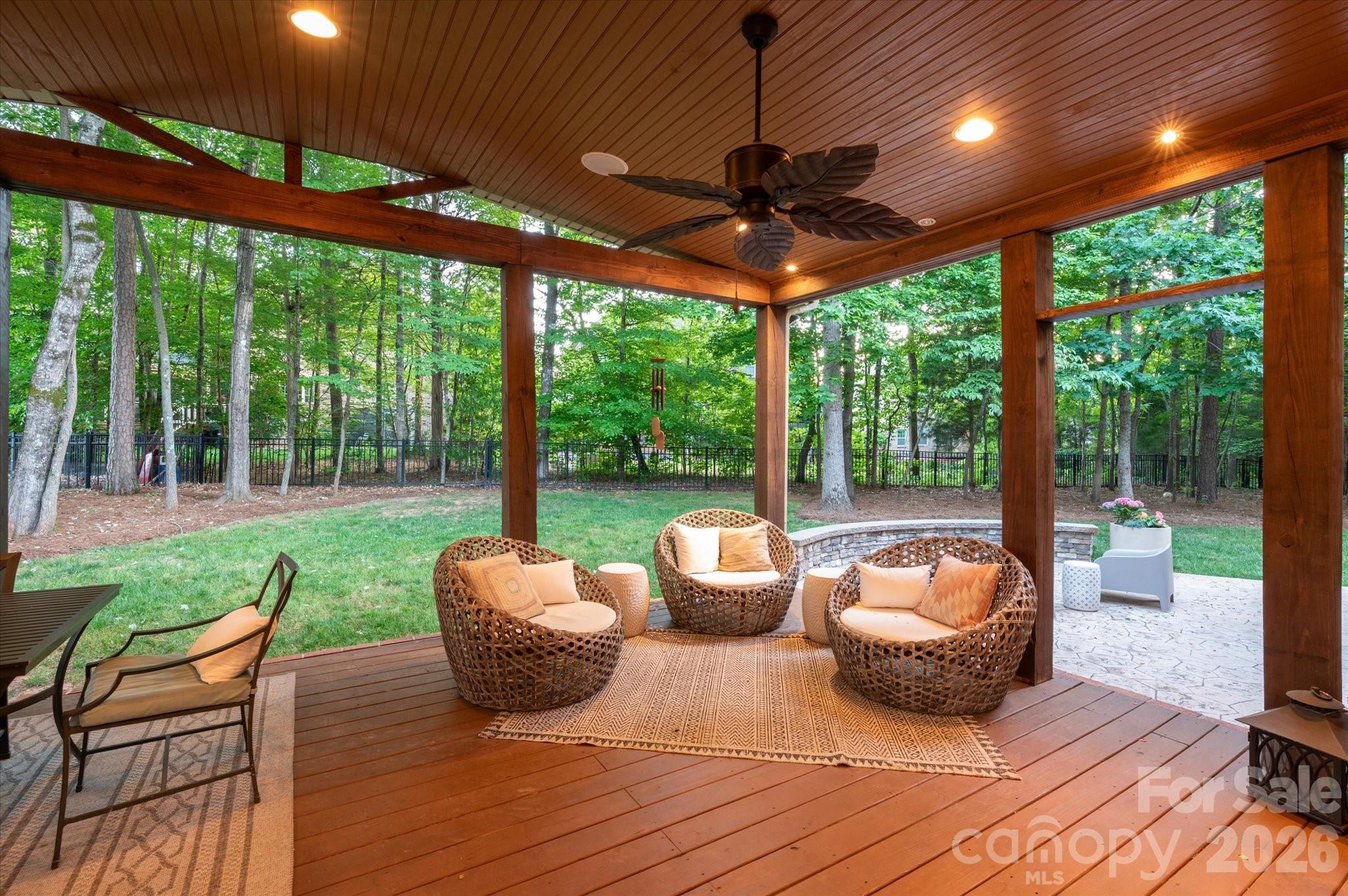 8905 Herbert Lane
