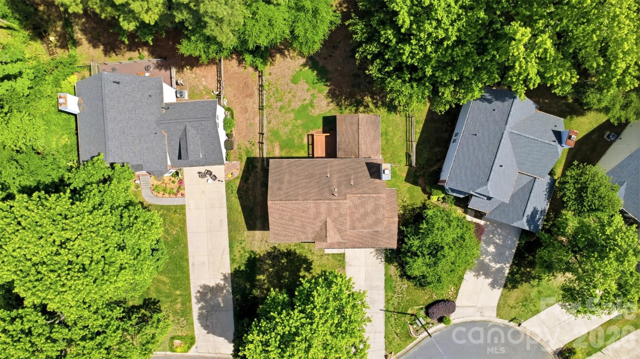 2881 Shadow Brook Court