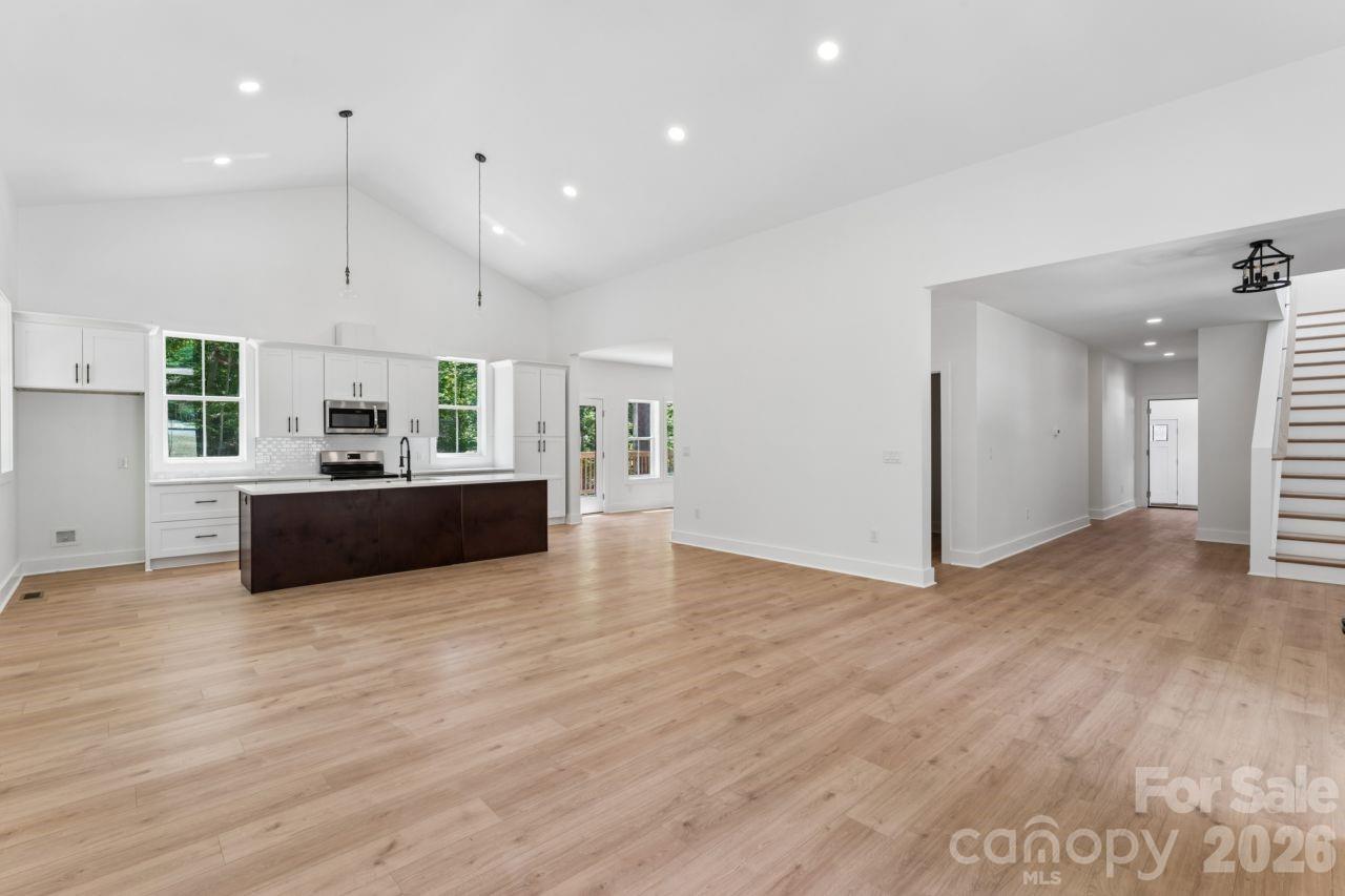 154 Trellis Lane