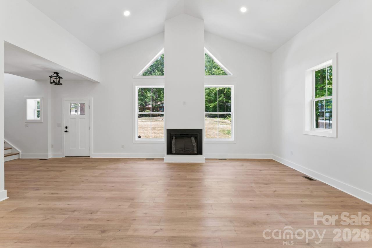 154 Trellis Lane