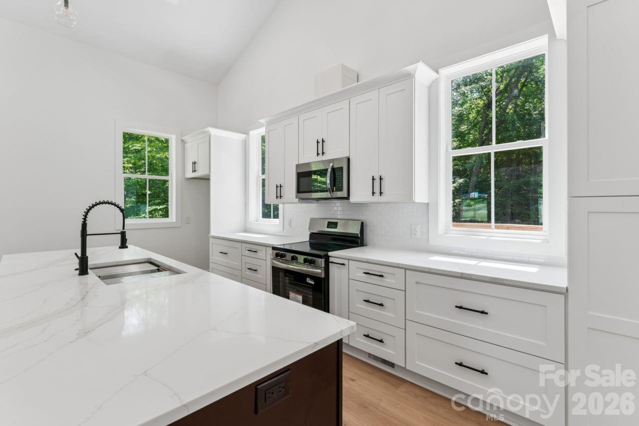 154 Trellis Lane