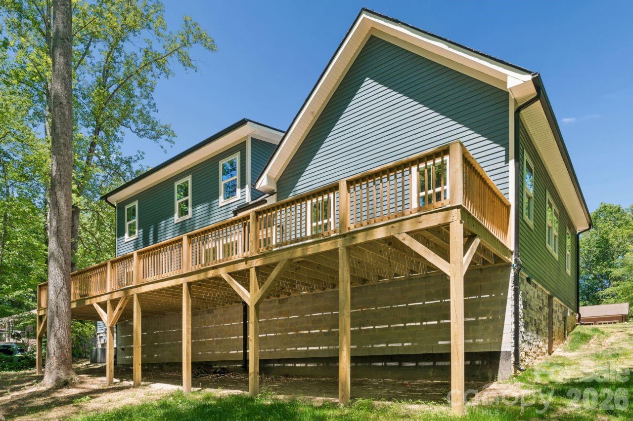 154 Trellis Lane