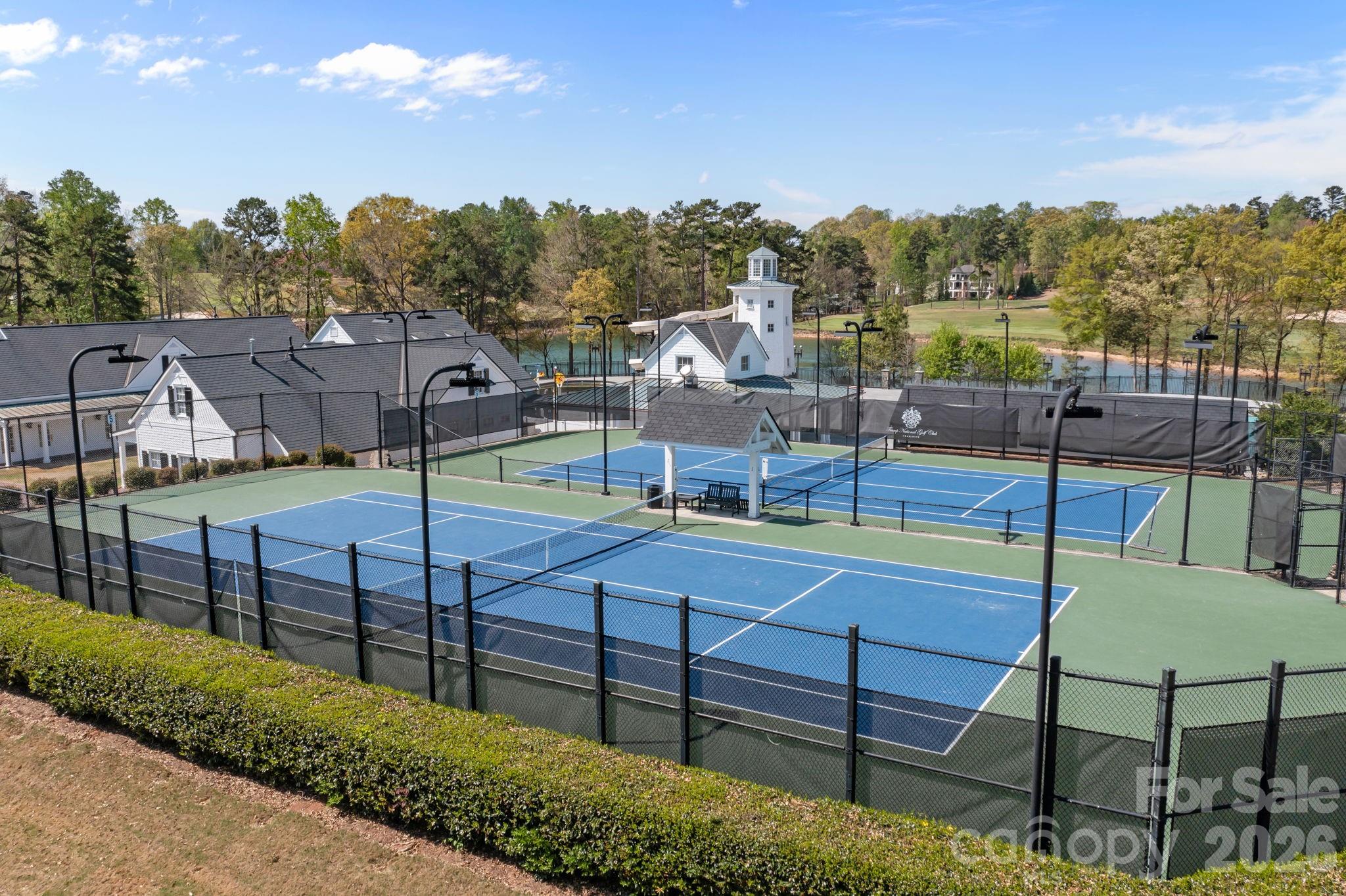 132 Binns Road Unit: 4