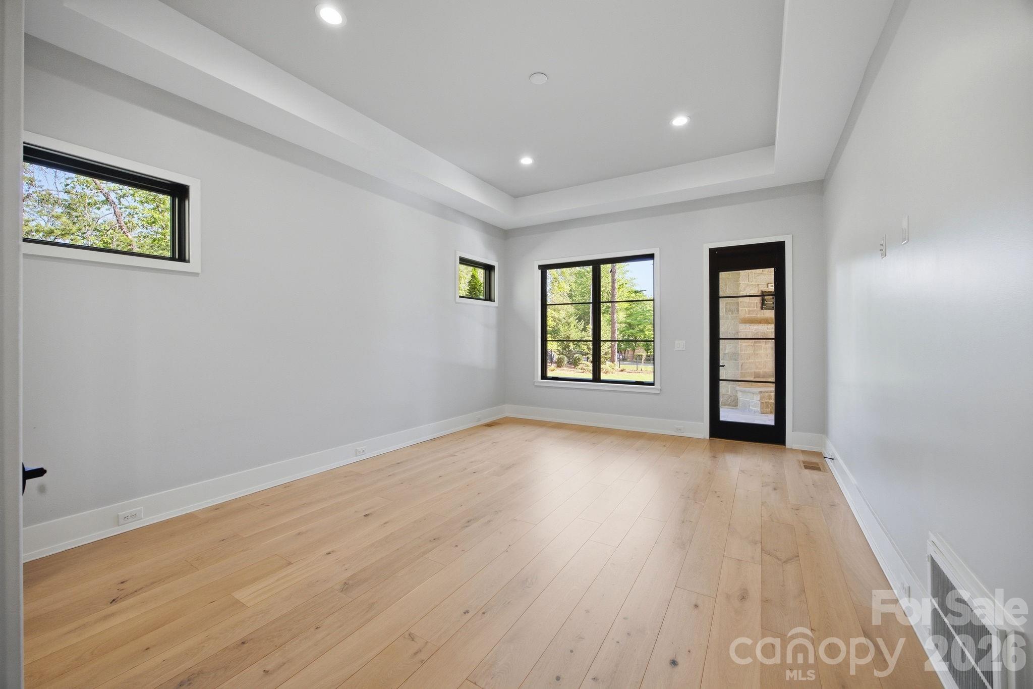 132 Binns Road Unit: 4
